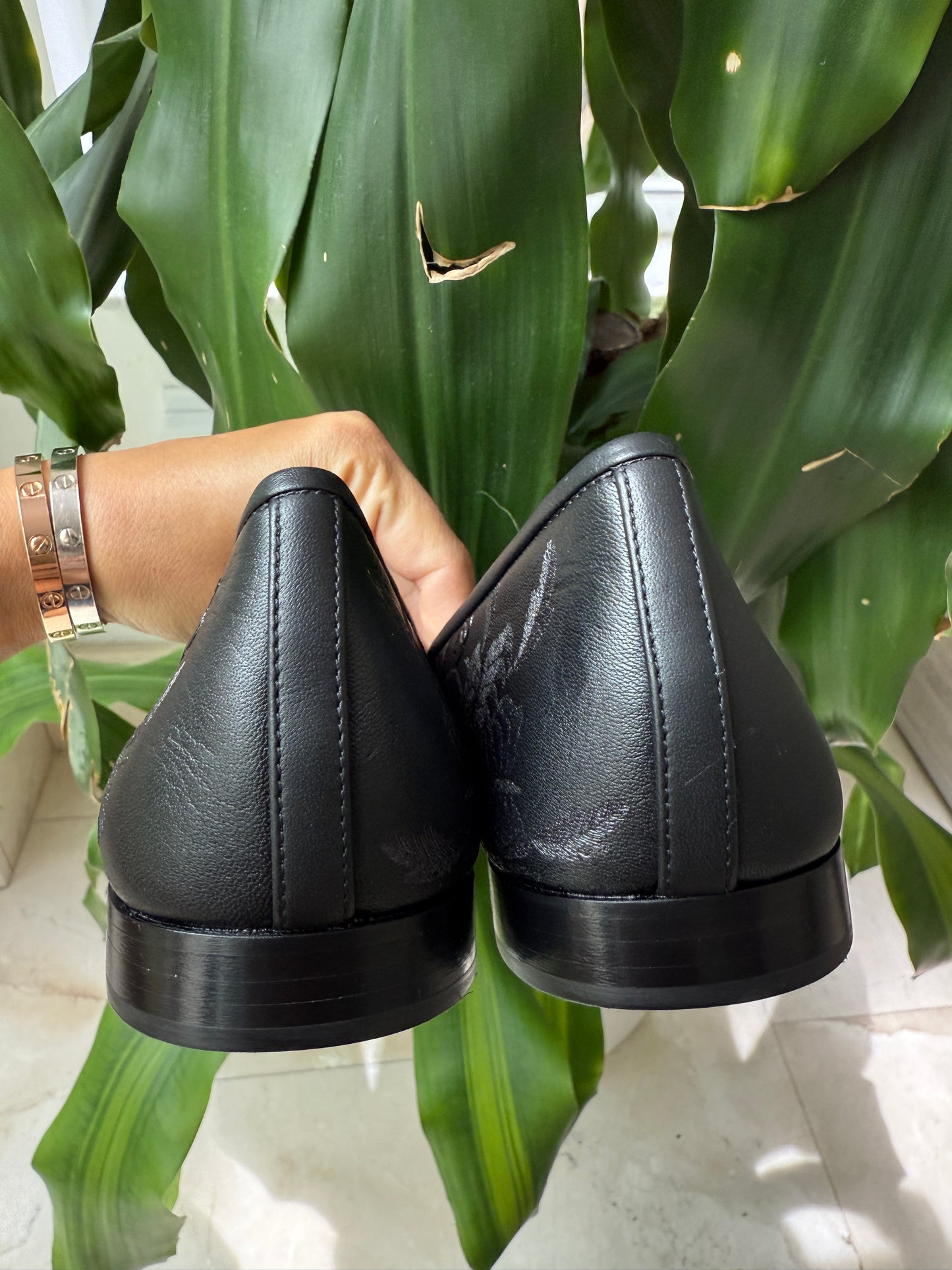 CHANEL CC LOGO STAMPED EMBOSSED CAMELLIA BLACK LEATHER BALLET BALLERINA FLATS SHOES