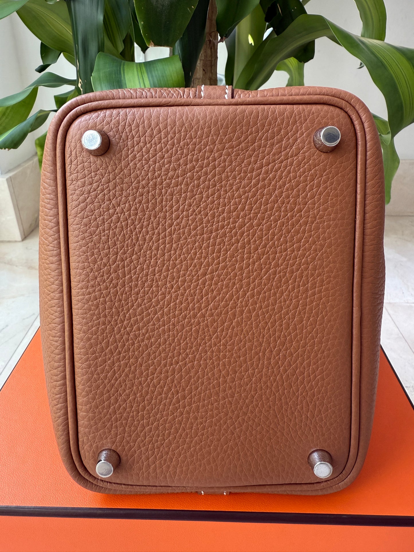 Hermès Picotin Lock 18 Gold Brown Clemence Palladium Hardware Bag Handbag