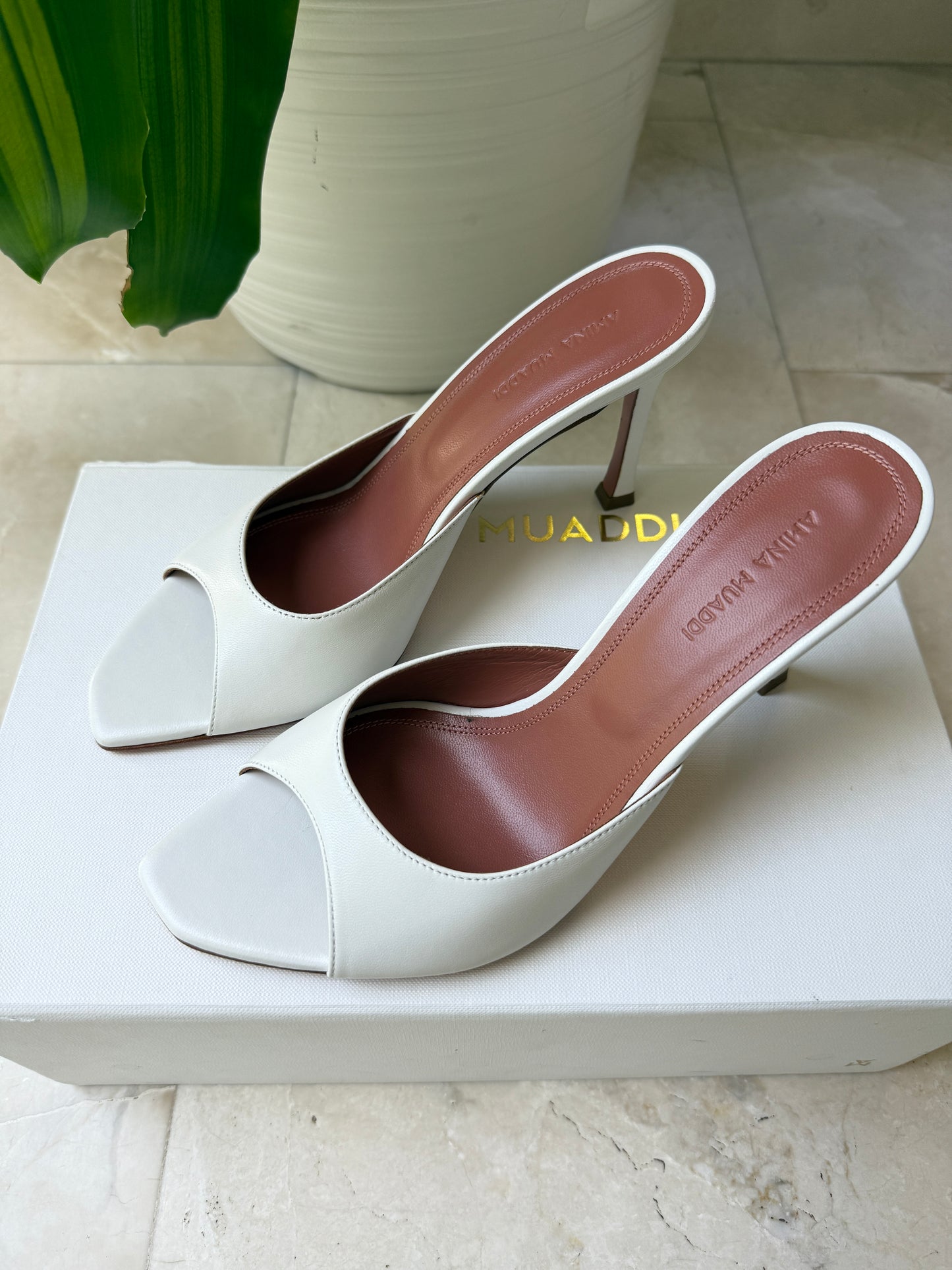 Amina Muaddi Alexa Slipper Peep Toe Slide White Leather Shoes Heels 90mm