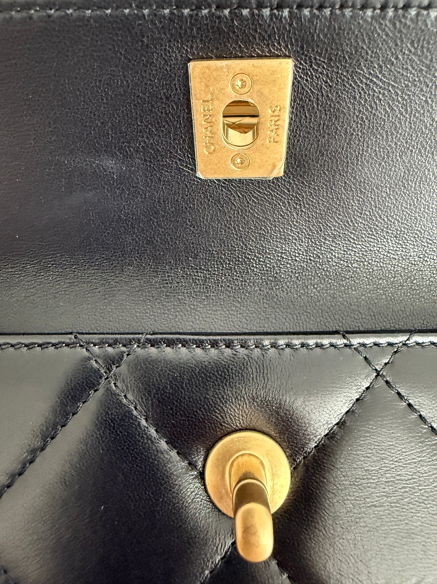 Chanel Quilted Black Lambskin Leather Chain Handle Pocket Gold Tone CC Logo Shoulder Clutch Purse