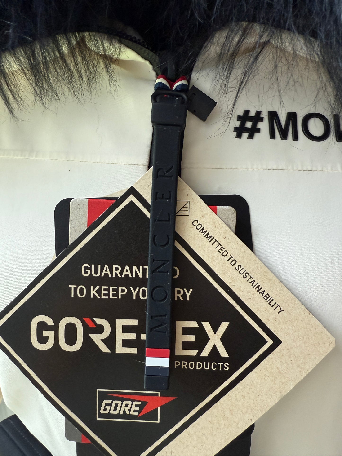Moncler Grenoble Vizelle Off-White Ivory Lamb Detachable Fur Down Puffer Apres Ski Jacket Black Belted