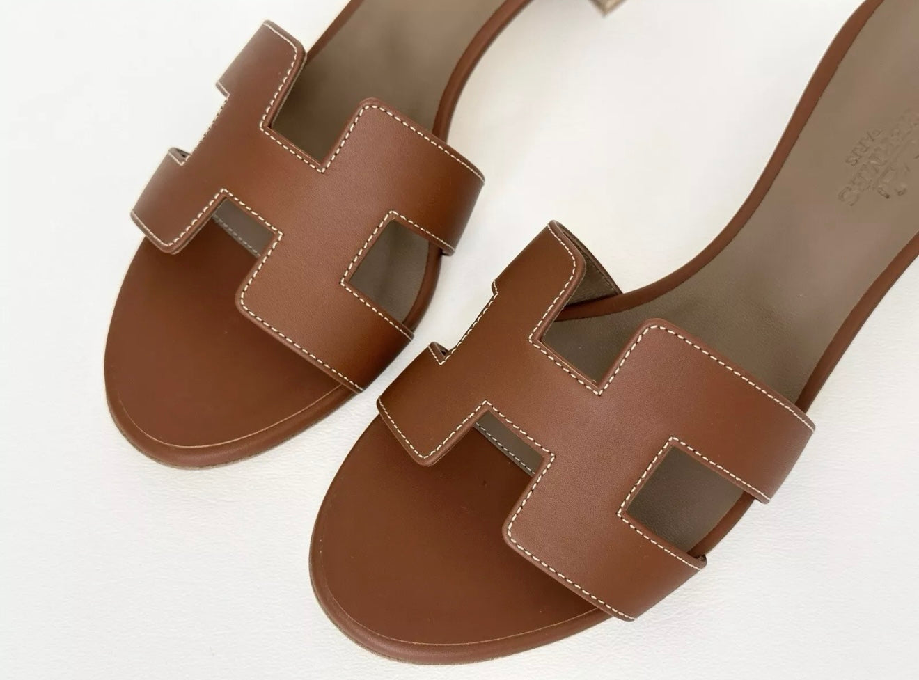HERMES H OASIS SANDALS IN GOLD BROWN LEATHER SHOES MULES SLIDES HEELS