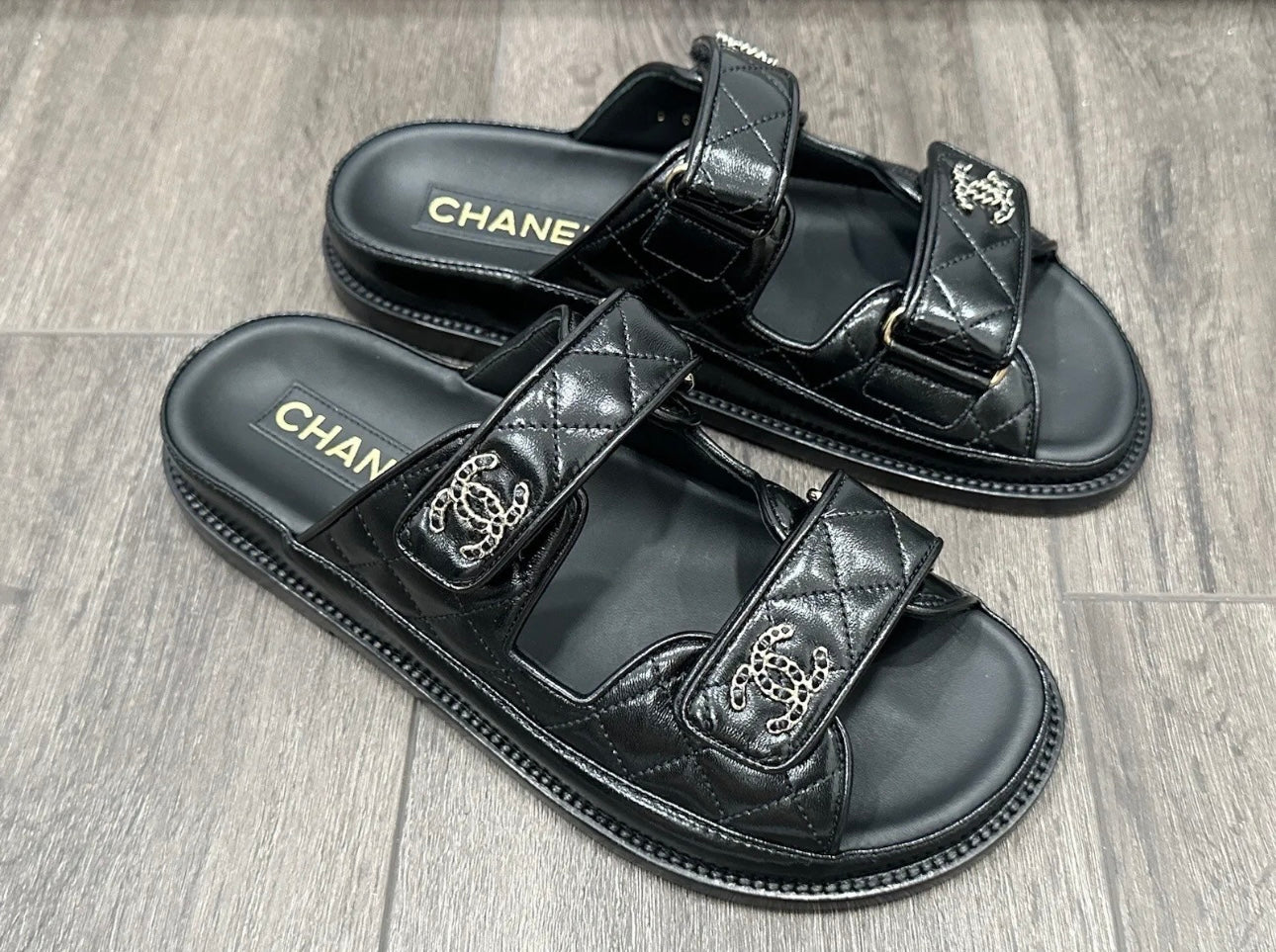 2024P CHANEL BLACK LEATHER OPEN DAD QUILTED CC LOGO SLIDE SANDALS SLIDES SHOES MULES