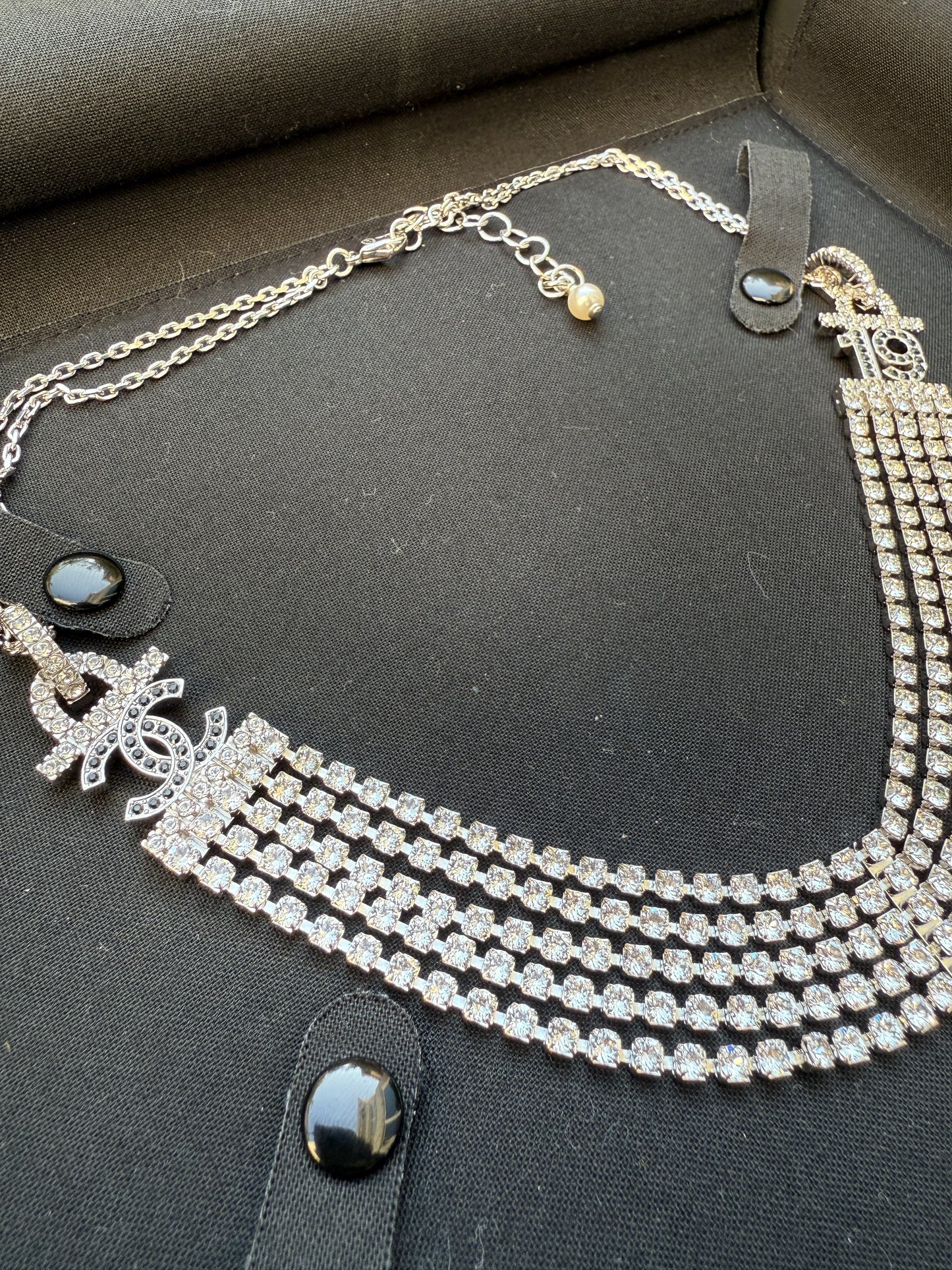 CHANEL 2022A SILVER TONE CC 19 LOGO WHITE AND BLACK CRYSTALS NECKLACE CHARM CHOCKER