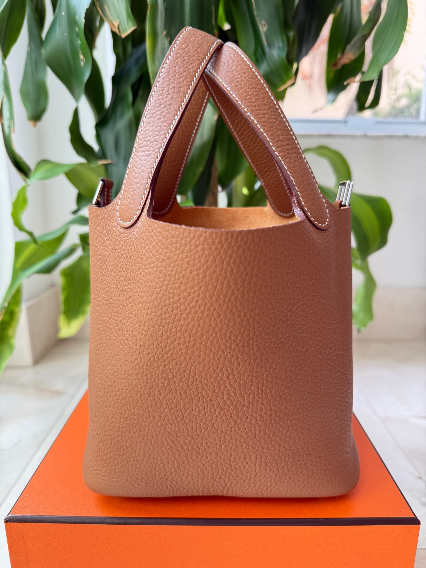 Hermès Picotin Lock 18 Gold Brown Clemence Palladium Hardware Bag Handbag