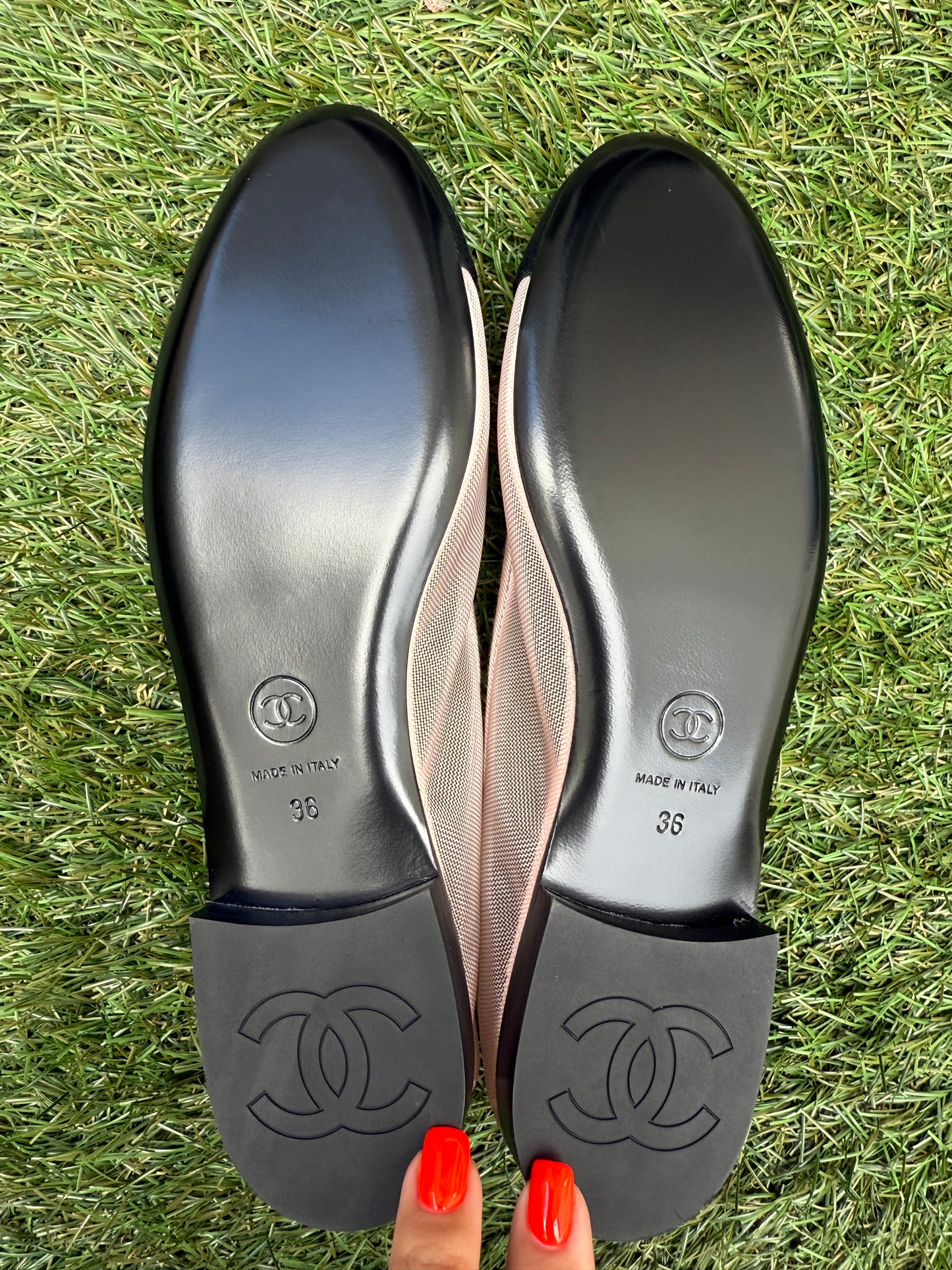 Chanel 25P Light Pink Blush Mesh Grosgrain CC Logo Cap Toe Ballet Ballerina Flats