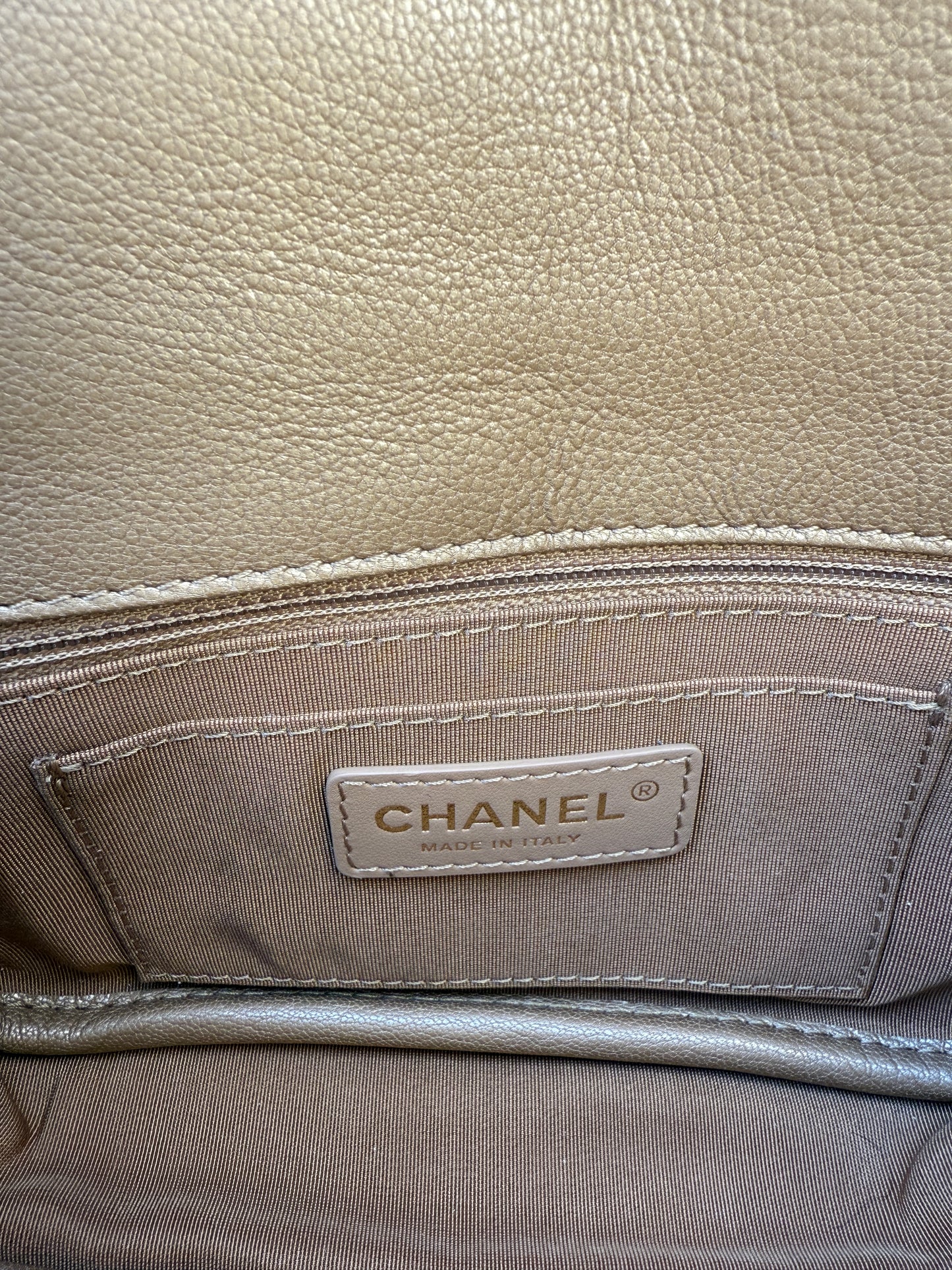 CHANEL GOLD IRIDESCENT GOATSKIN LEATHER CROSSBODY MESSENGER MINI FLAP BAG GHW
