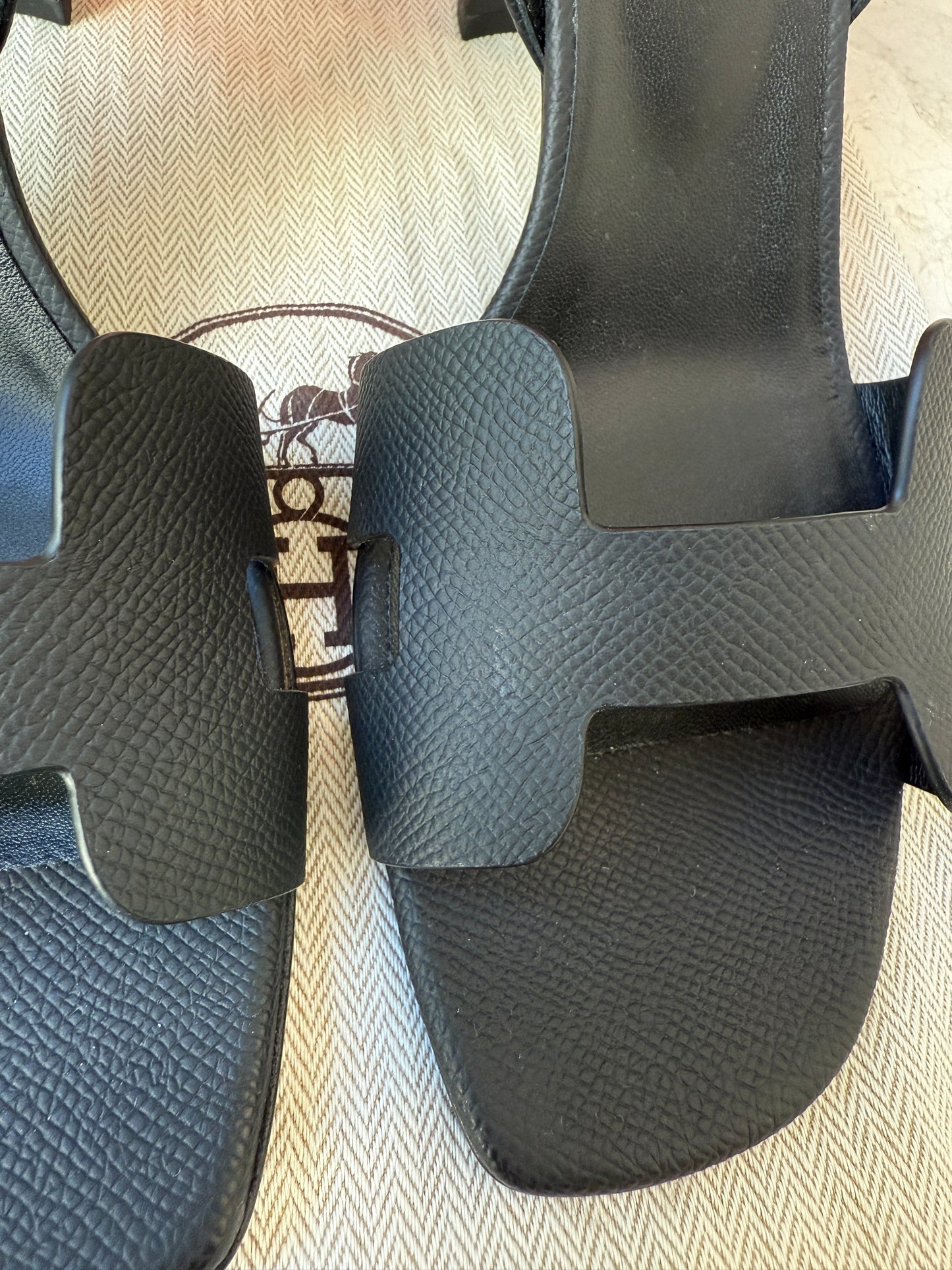 HERMES ETERNITE 80 SANDALS BLACK NOIR EPSOM HIGH HEELS SLINGBACK SHOES