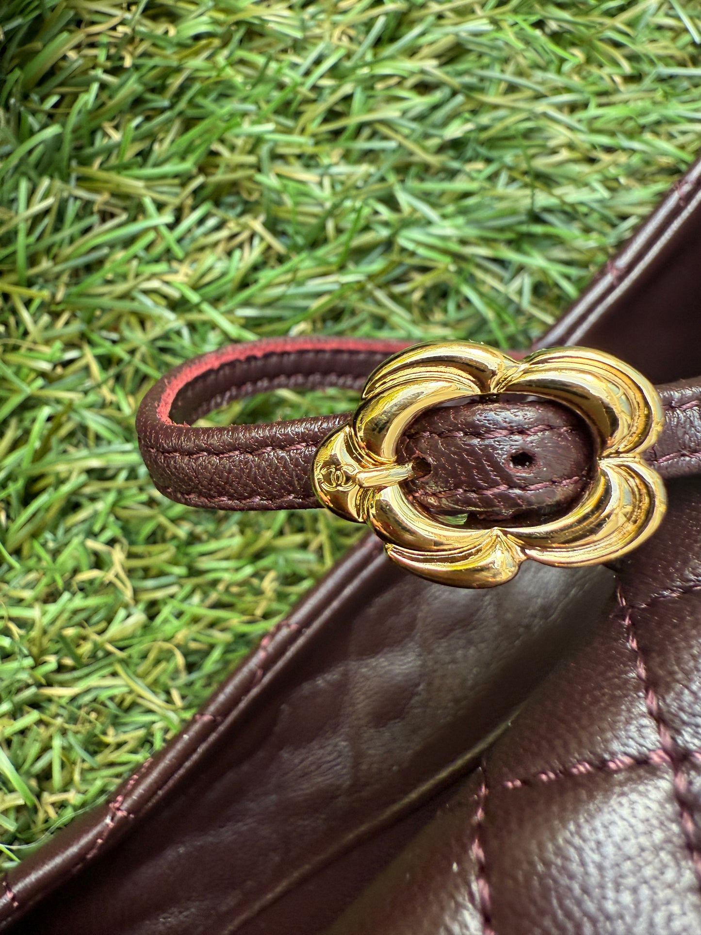 2025 CHANEL CC LOGO BURGUNDY BROWN LEATHER MARYJANE BALLET BALLERINA FLATS SHOES GOLD BUCKLE QUILTED CAP TOE