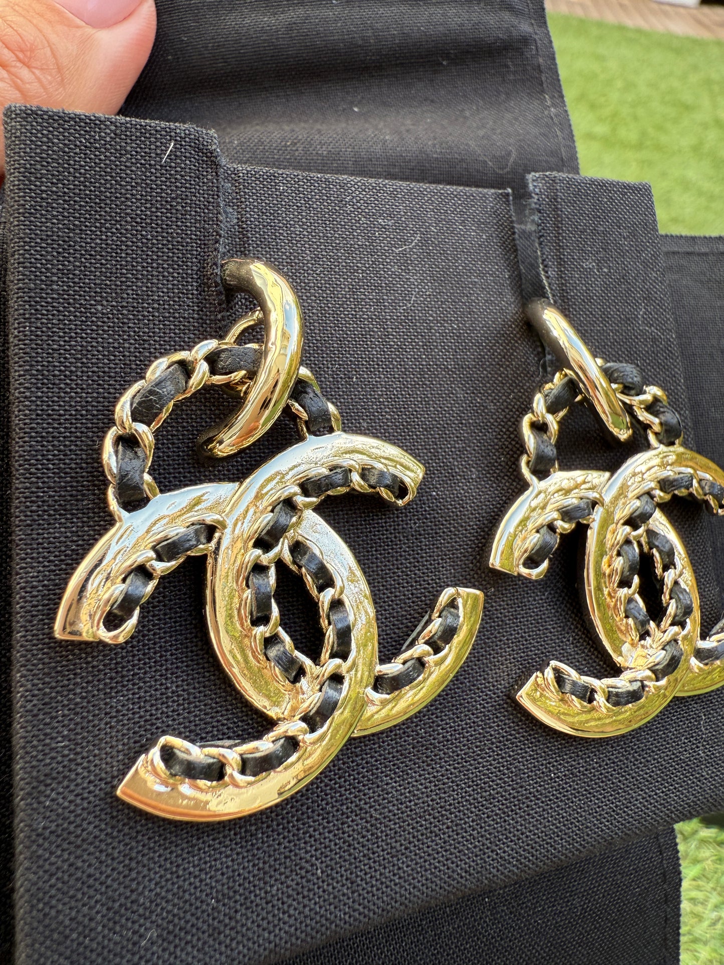 Chanel CC Logo Black Lambskin Leather Chain Woven Gold Tone Drop Dangle Stud Earrings