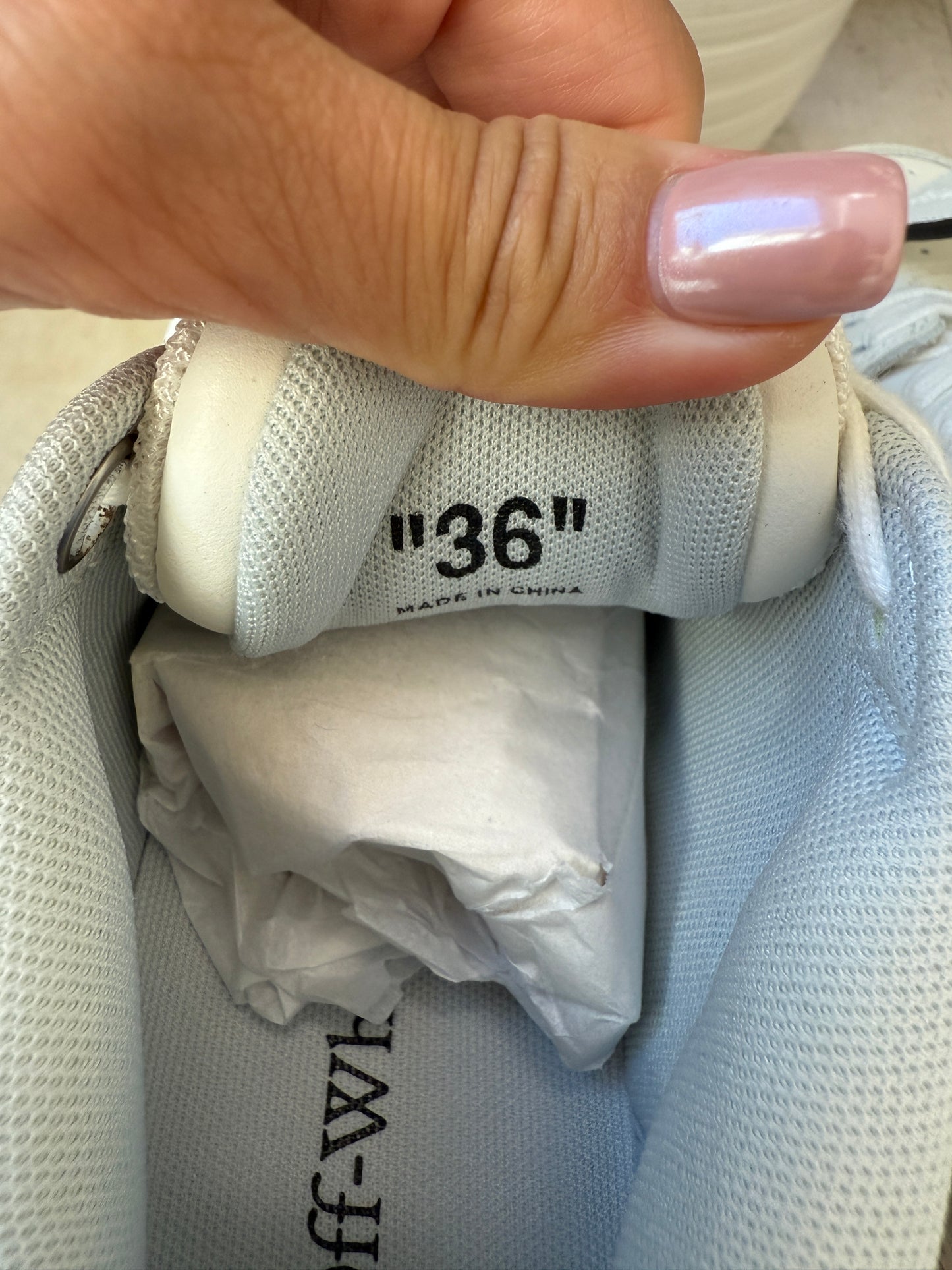 Off-White Out Of Office Arrow Calfskin White Black Lace Up Sneakers