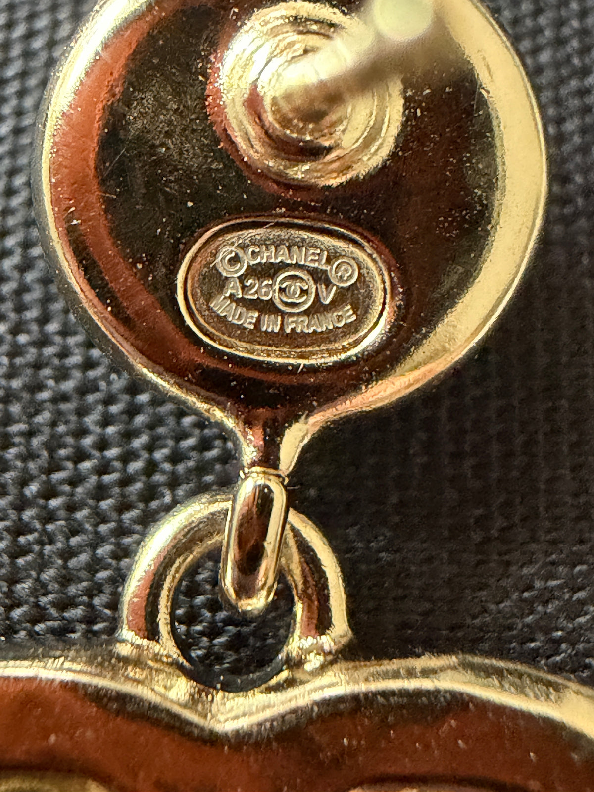 Chanel 26V CC Logo Black Metal Resin Gold Tone Stud White Pearl Earrings Small