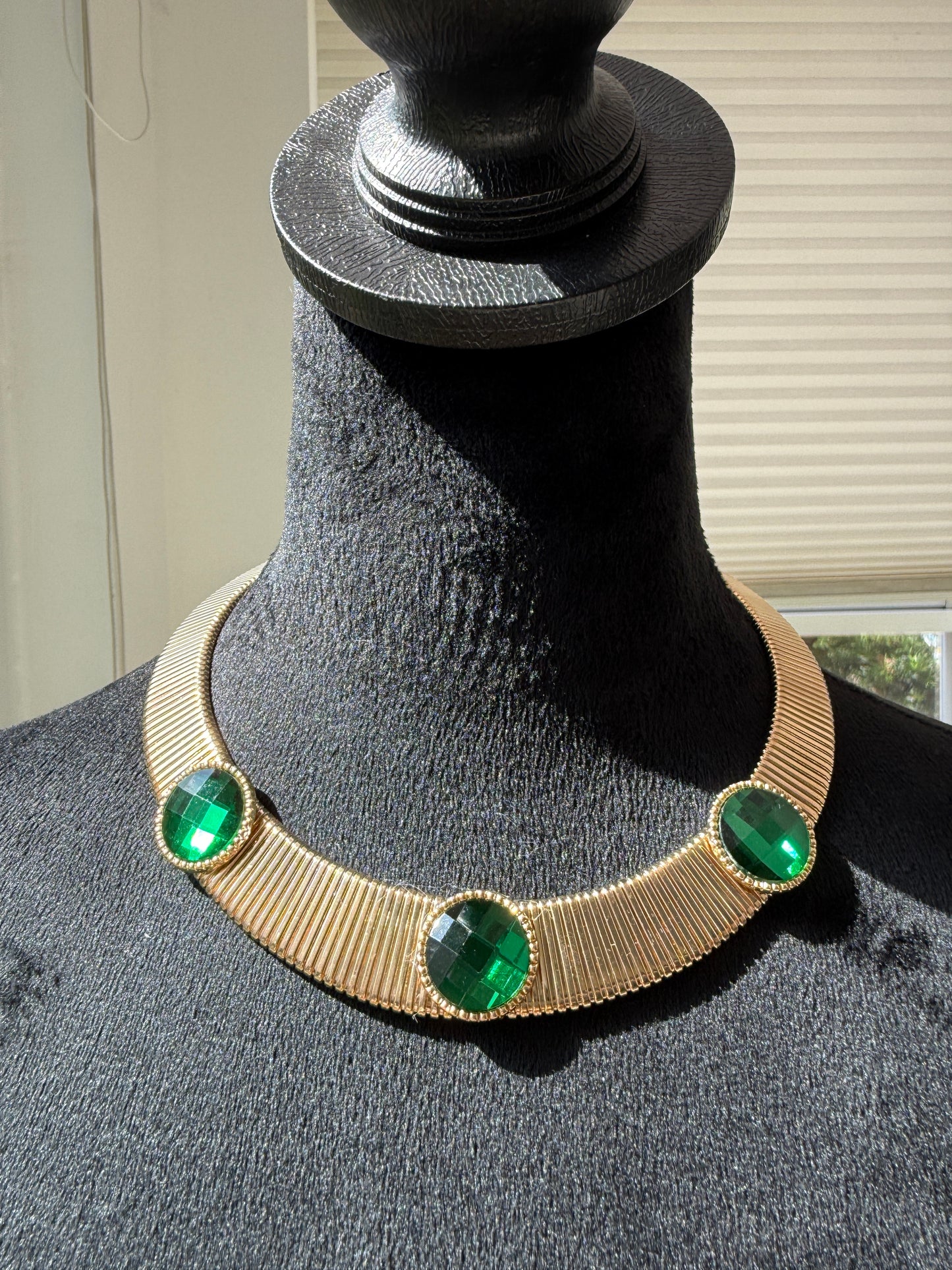 Gardenia Jewelry Vintage Gold Egyptian Emerald Green Gold Tone Crystal Necklace