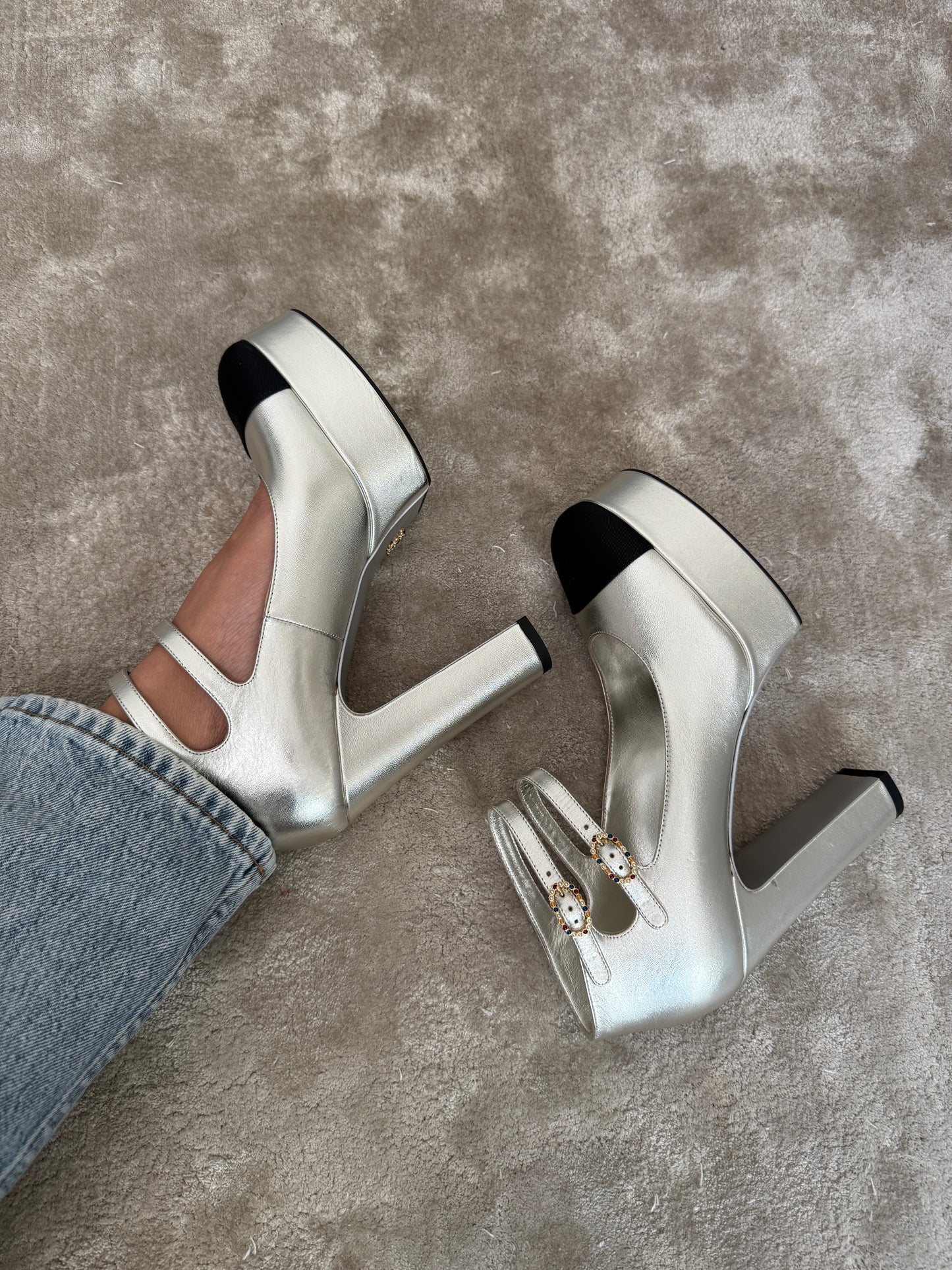 2025 CHANEL BLACK CC LOGO CAPTOE SILVER LEATHER MARYJANE HEELS PLATFORM PUPMS