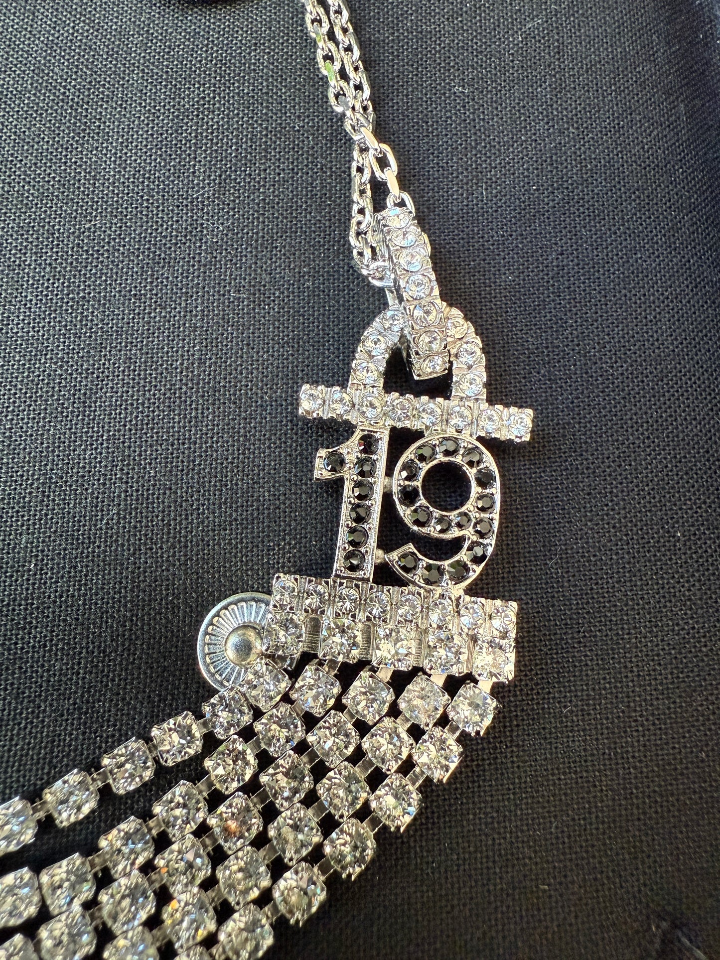 CHANEL 2022A SILVER TONE CC 19 LOGO WHITE AND BLACK CRYSTALS NECKLACE CHARM CHOCKER