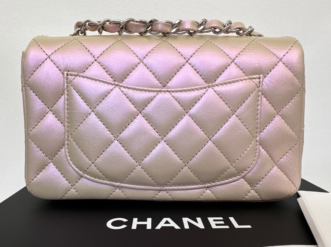 2021K CHANEL IRIDESCENT ROSE PINK MINI CLASSIC FLAP BAG SILVER HW
