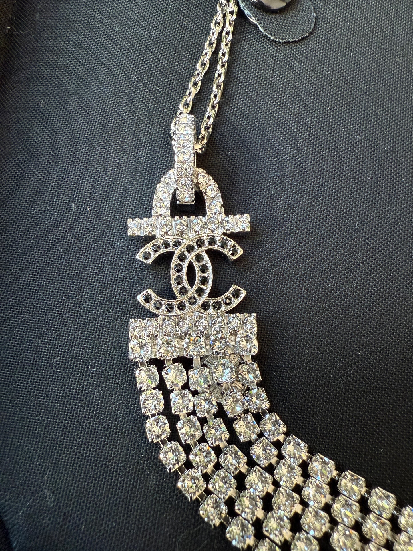 CHANEL 2022A SILVER TONE CC 19 LOGO WHITE AND BLACK CRYSTALS NECKLACE CHARM CHOCKER