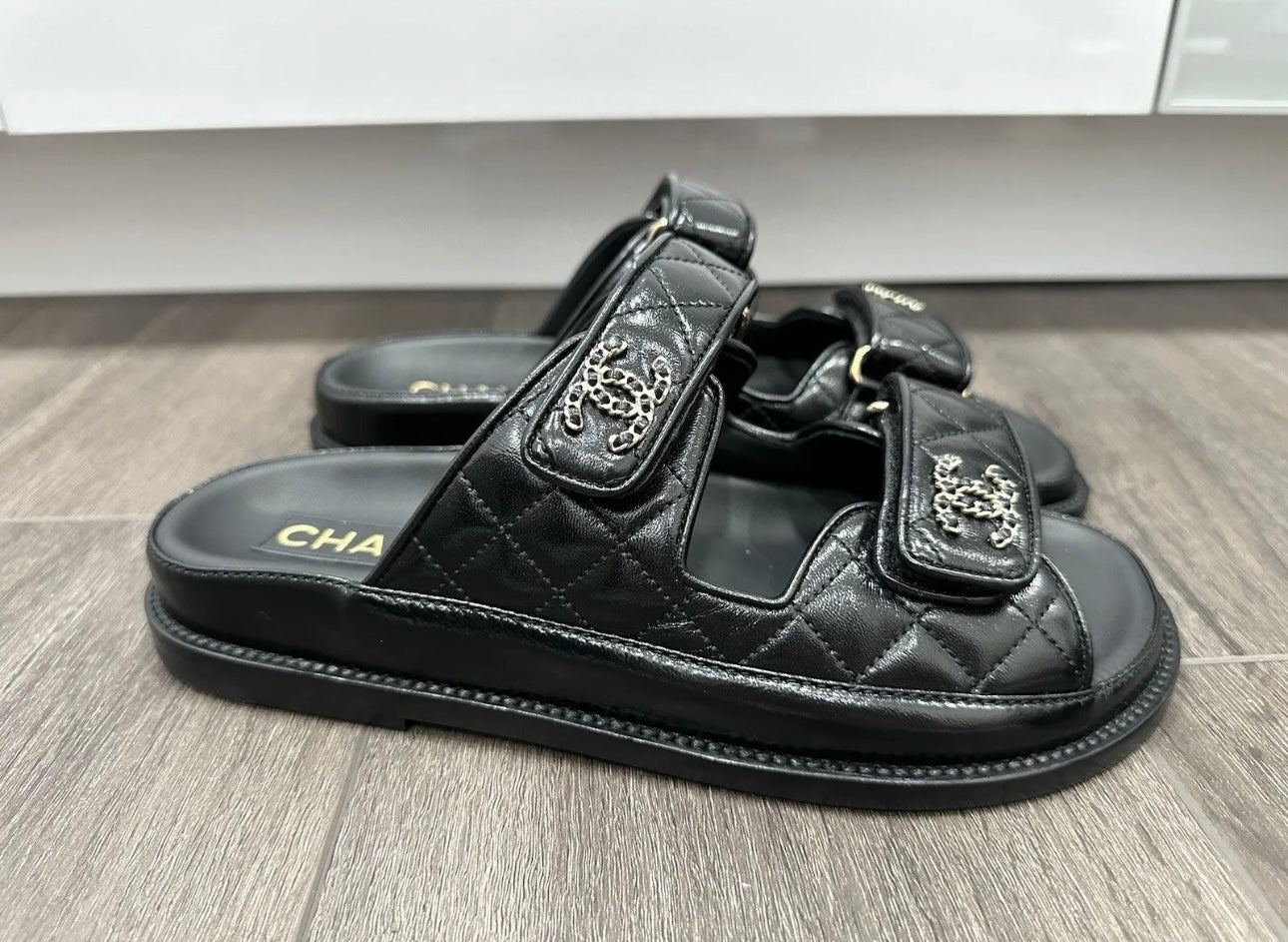 2024P CHANEL BLACK LEATHER OPEN DAD QUILTED CC LOGO SLIDE SANDALS SLIDES SHOES MULES