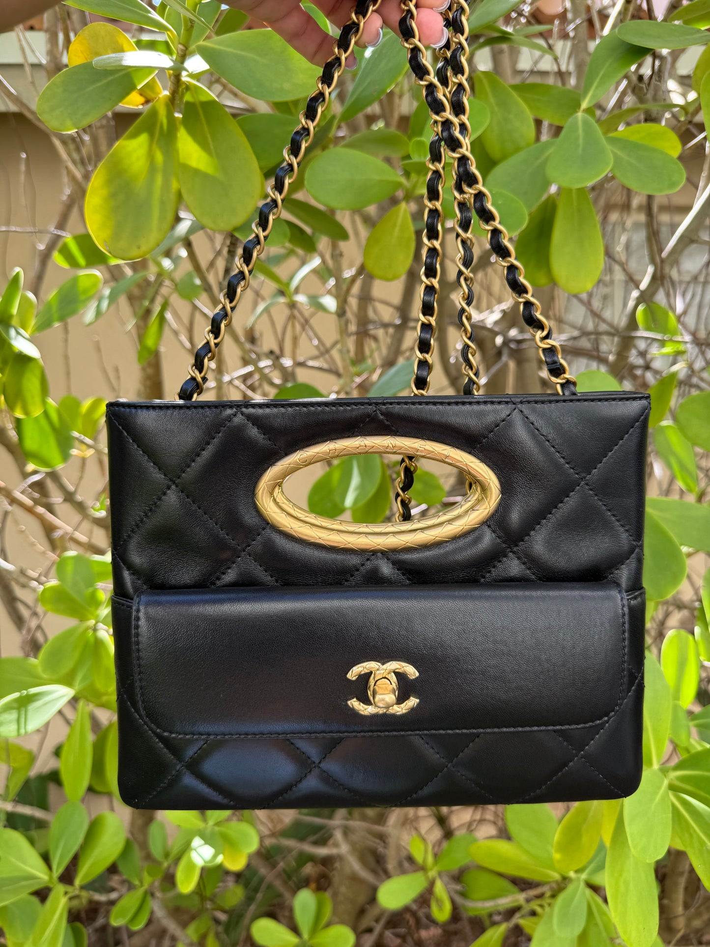 Chanel Quilted Black Lambskin Leather Chain Handle Pocket Gold Tone CC Logo Shoulder Clutch Purse