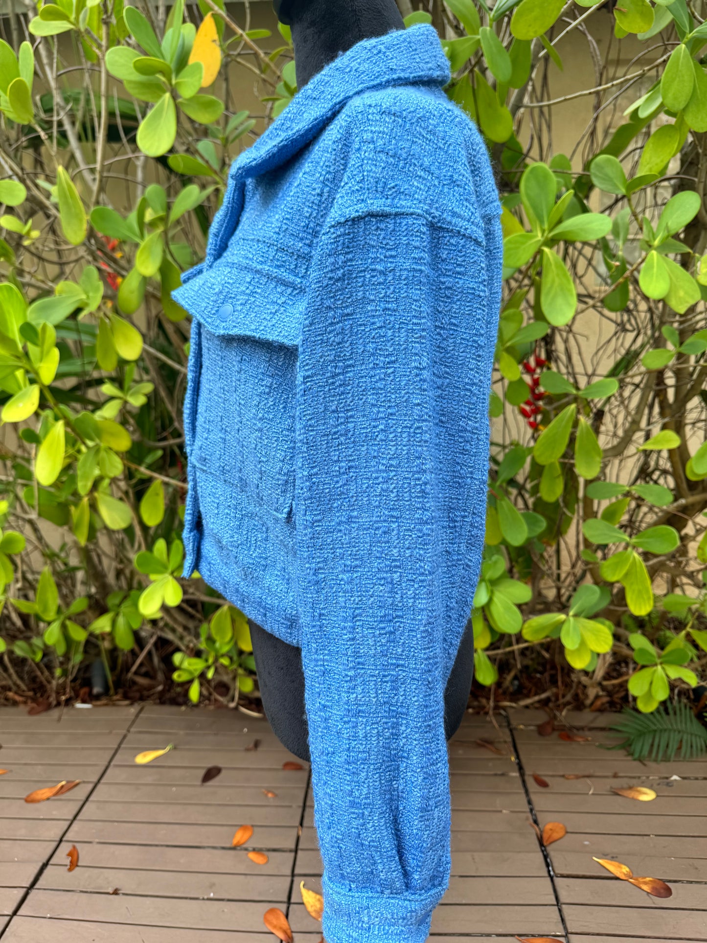 BLANKNYC Blank NYC Bright Blue Tweed Cropped Jacket Pockets