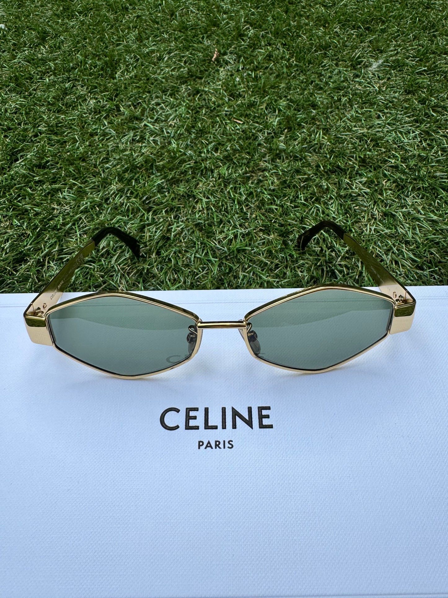 Celine TRIOMPHE 01 Metal Losange CL40254U Gold Green Sunglasses