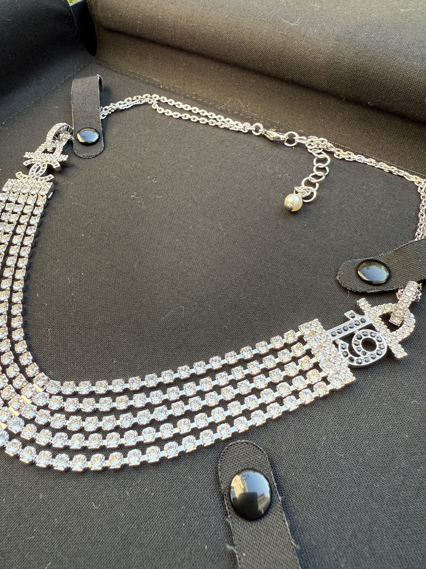 CHANEL 2022A SILVER TONE CC 19 LOGO WHITE AND BLACK CRYSTALS NECKLACE CHARM CHOCKER