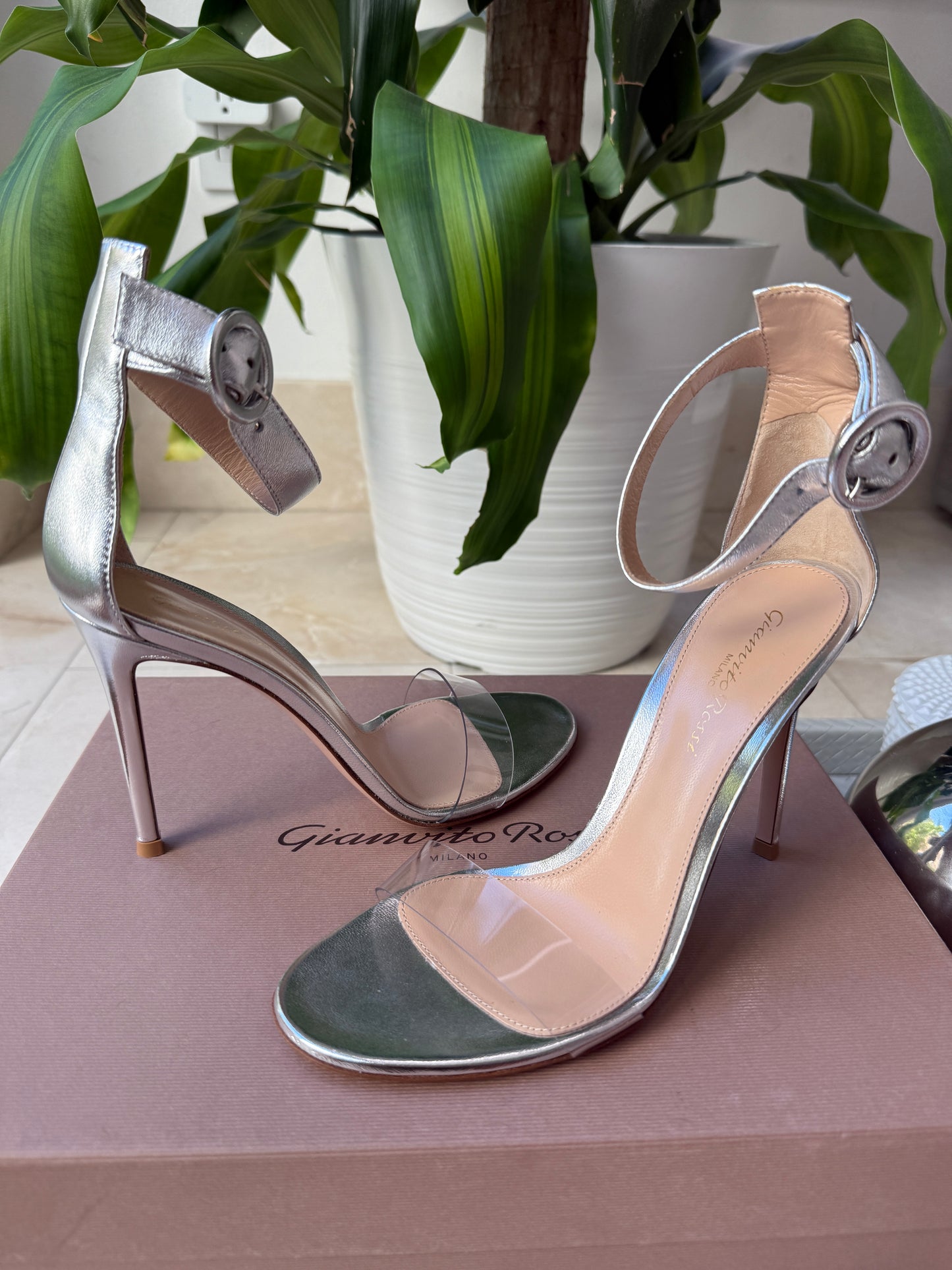 Gianvito Rossi Portofino 105 Silver Metallic Leather Ankle Strap PVC Sandals Pumps Heels