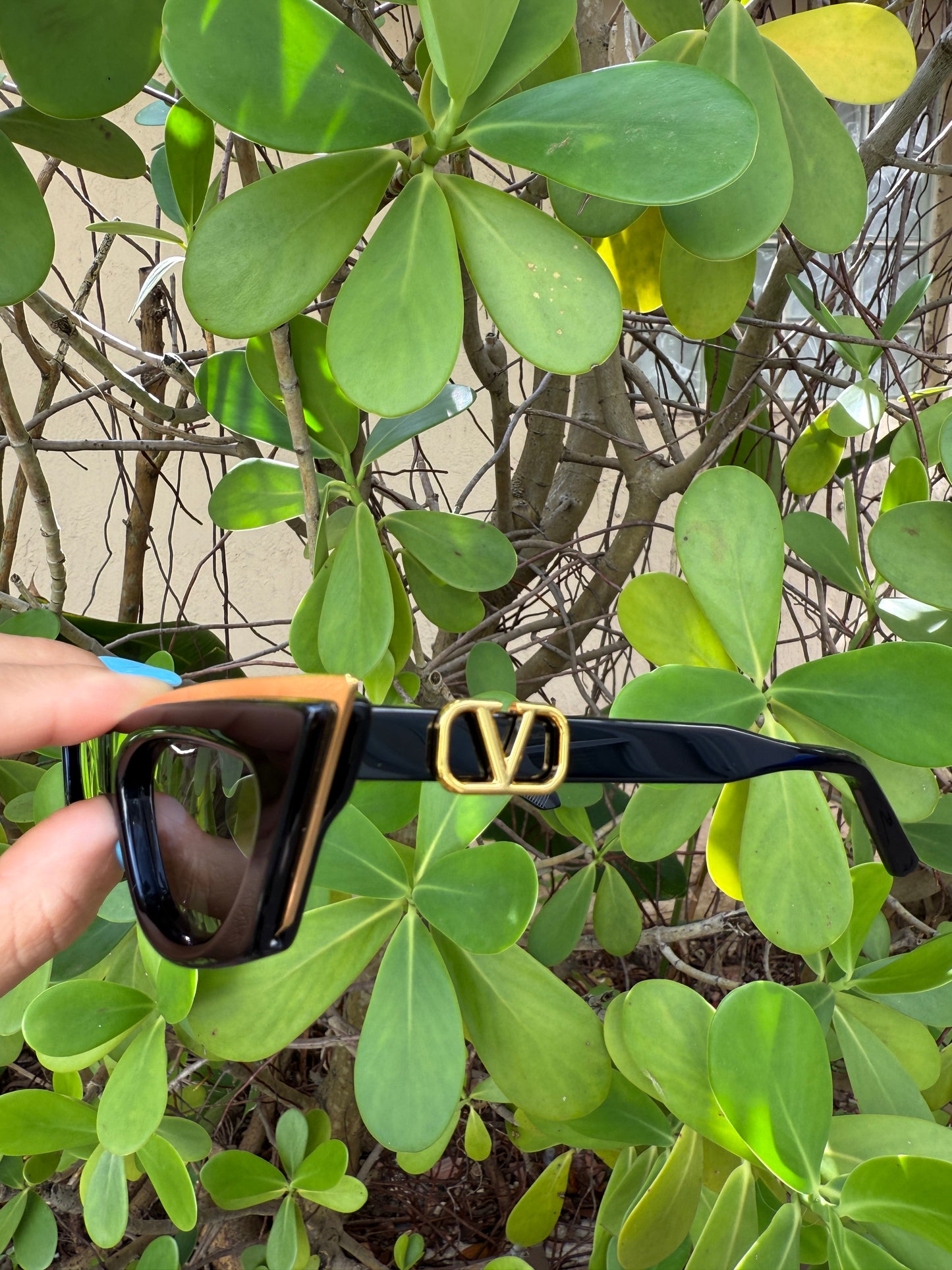 Valentino Garavani 5517 V-Goldcut I VLS 113A Gold Black Frame Acetate & Titanium Cat Eye Sunglasses