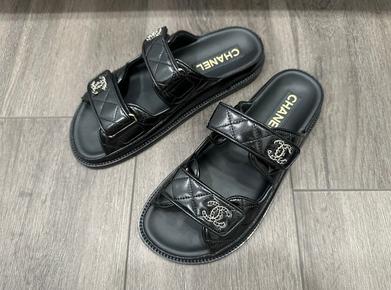 2024P CHANEL BLACK LEATHER OPEN DAD QUILTED CC LOGO SLIDE SANDALS SLIDES SHOES MULES
