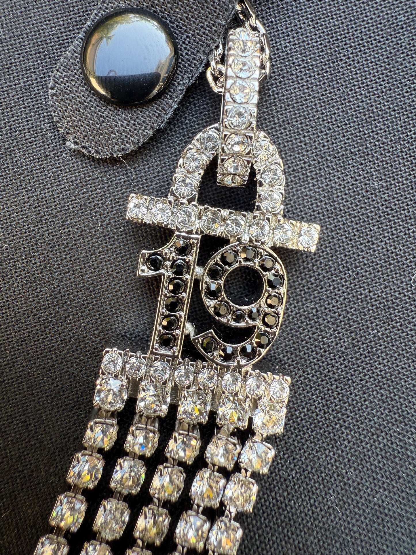 CHANEL 2022A SILVER TONE CC 19 LOGO WHITE AND BLACK CRYSTALS NECKLACE CHARM CHOCKER
