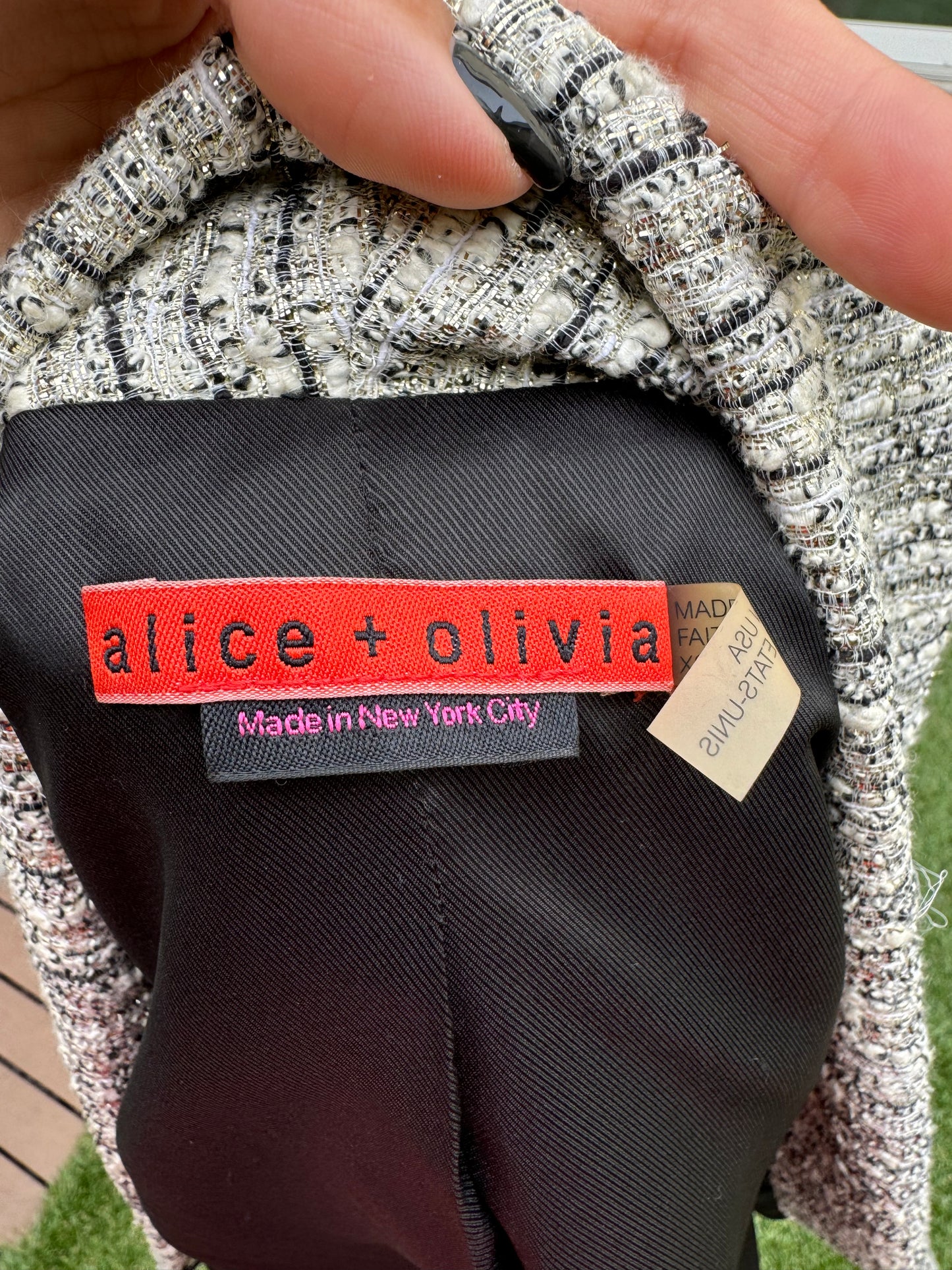 Alice + Olivia Metallic Tweed Boxy Cropped Amelia Jacket Gold Short Blazer Pre-Owned