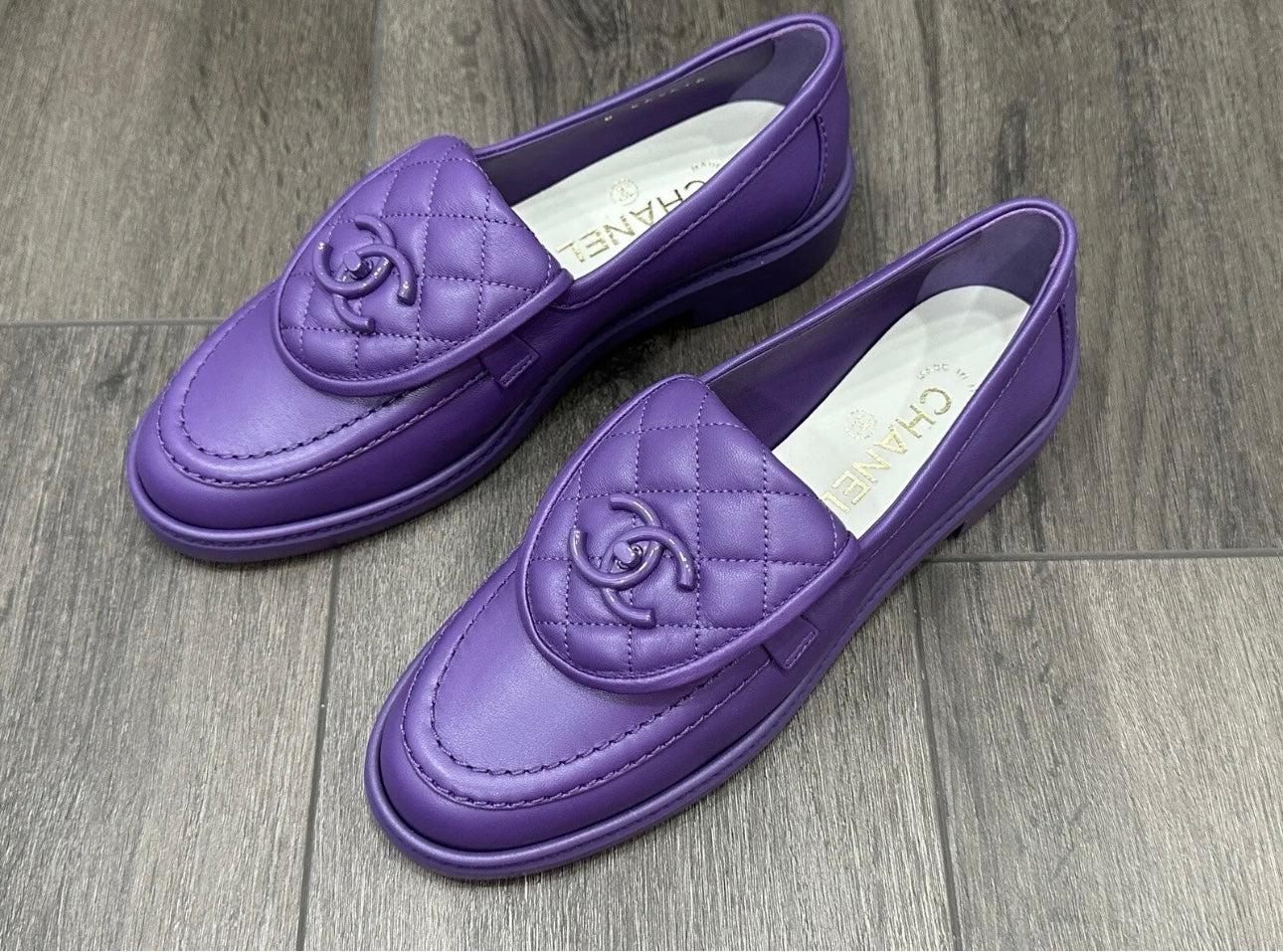 Chanel 23P Purple Quilted Flap Turn Lock CC Logo Slip On Flat Oxford Loafers Mocassins