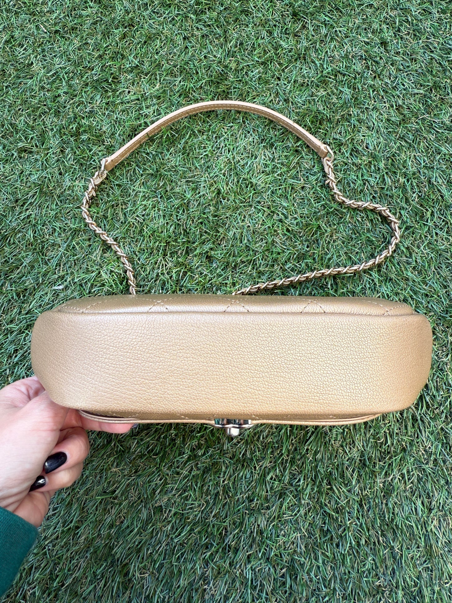 CHANEL GOLD IRIDESCENT GOATSKIN LEATHER CROSSBODY MESSENGER MINI FLAP BAG GHW