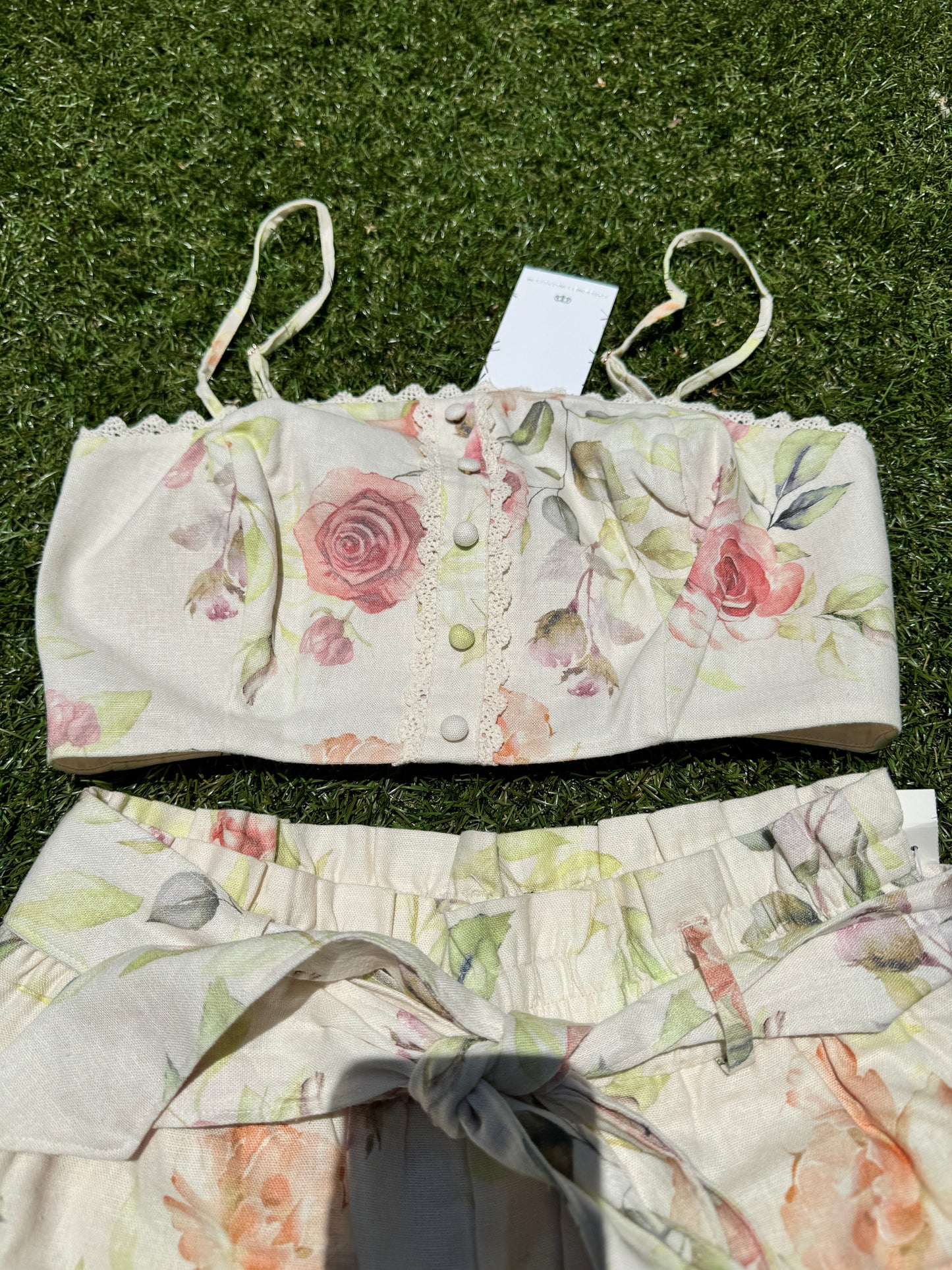 Caroline Constas Floral Linen Crochet Belted Summer 2 Piece Suite Shorts Top