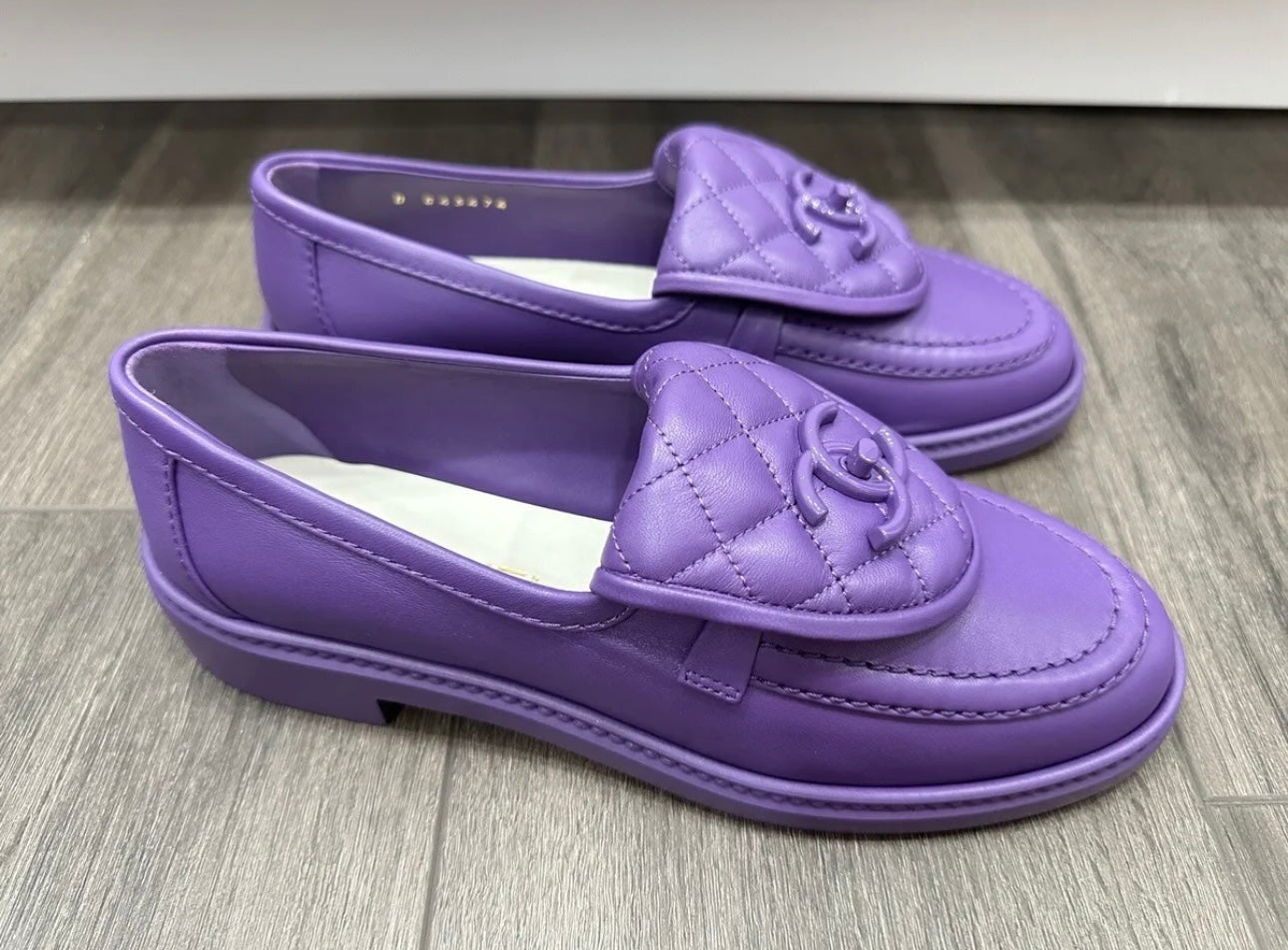 Chanel 23P Purple Quilted Flap Turn Lock CC Logo Slip On Flat Oxford Loafers Mocassins