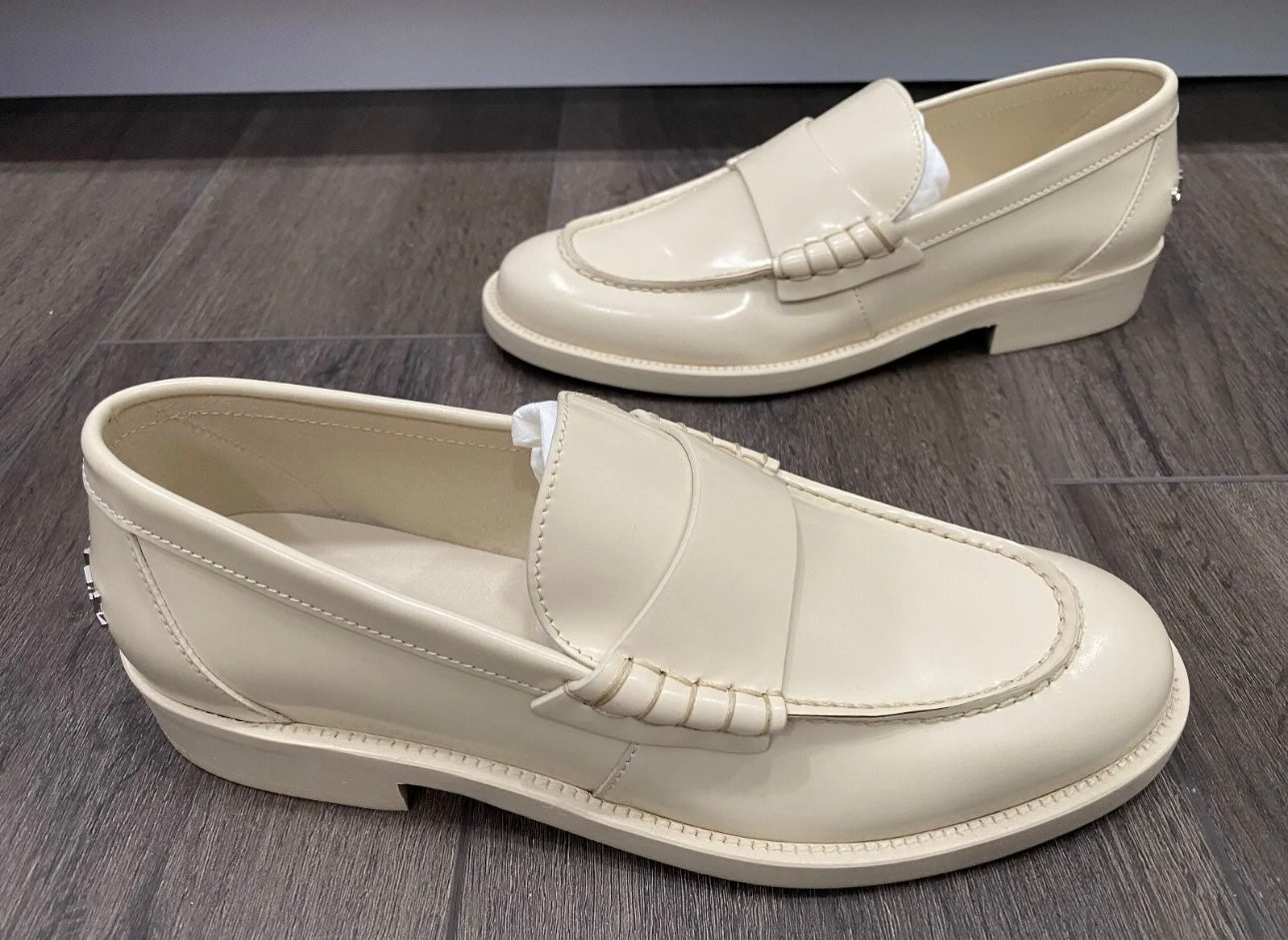 CHANEL IVORY SHINY LEATHER LOAFERS OXFORD SHOES