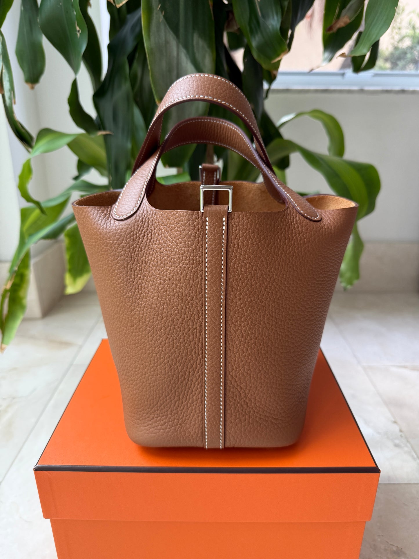 Hermès Picotin Lock 18 Gold Brown Clemence Palladium Hardware Bag Handbag