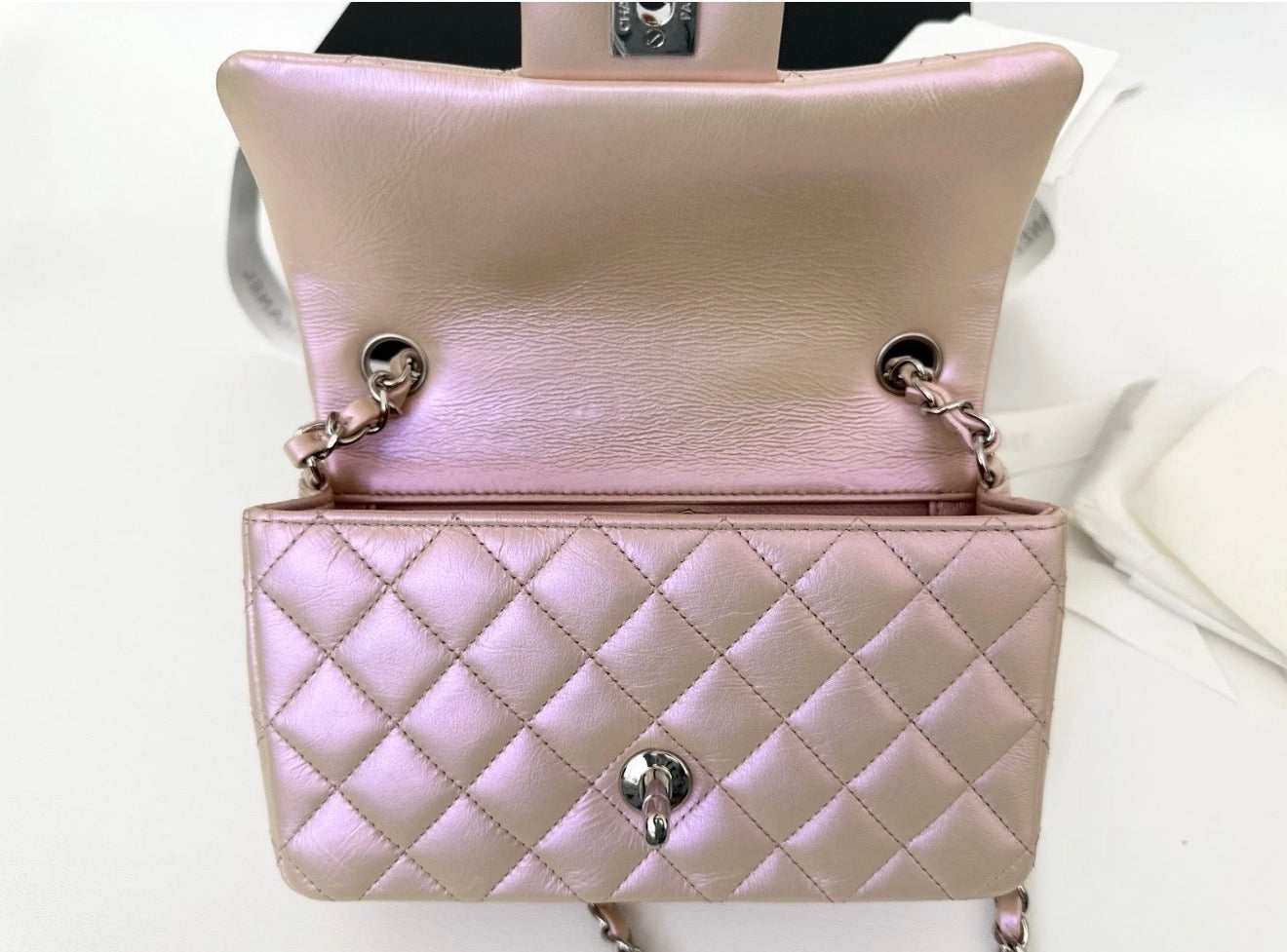 2021K CHANEL IRIDESCENT ROSE PINK MINI CLASSIC FLAP BAG SILVER HW
