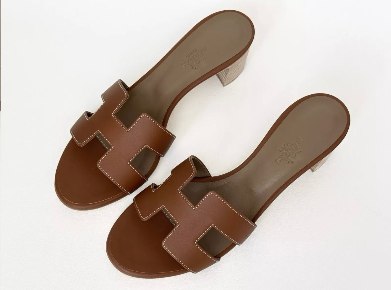 HERMES H OASIS SANDALS IN GOLD BROWN LEATHER SHOES MULES SLIDES HEELS