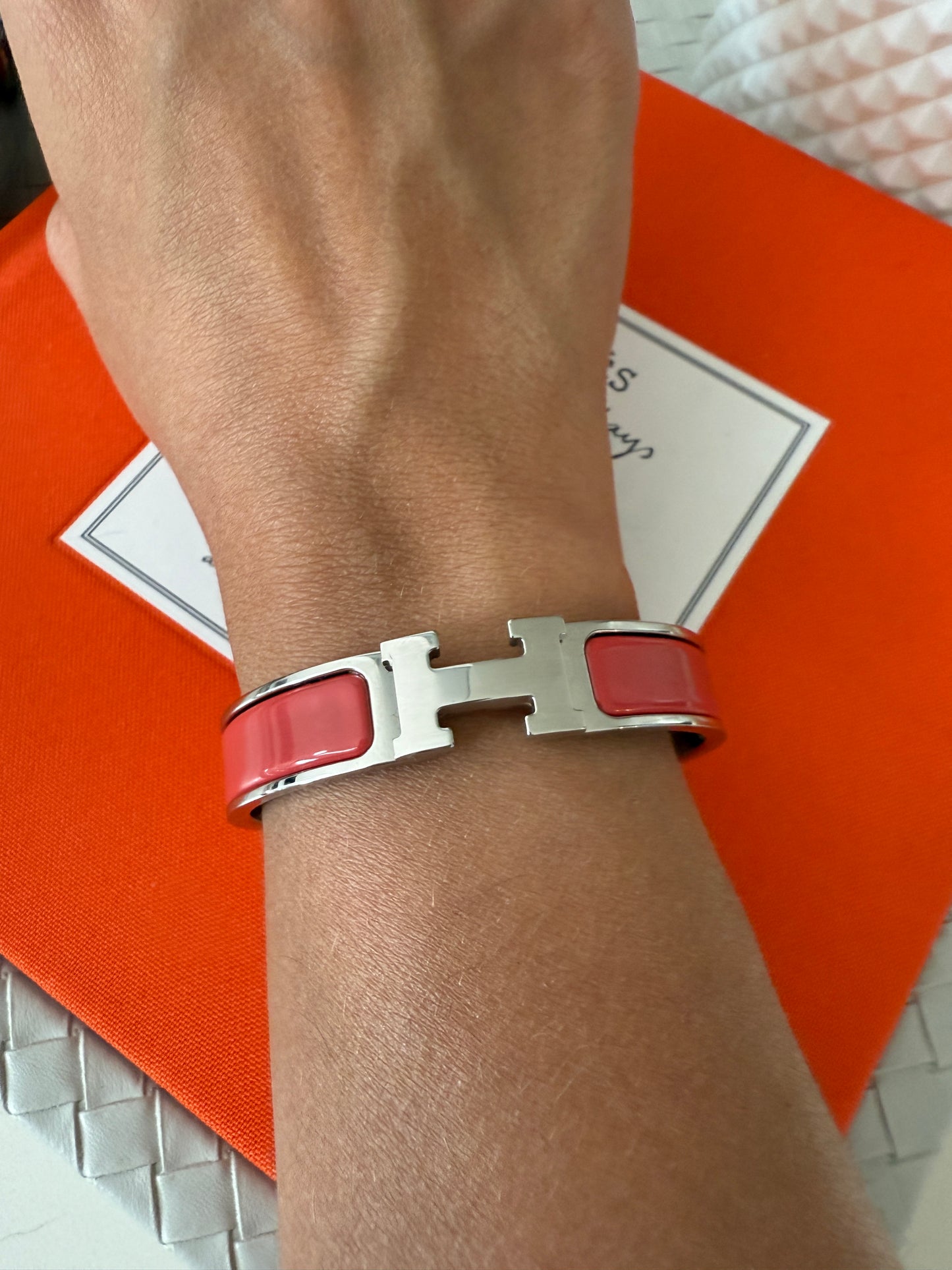 Hermes Clic H Clac Rouge Corail Coral Enamel Palladium Plated Bracelet PM New