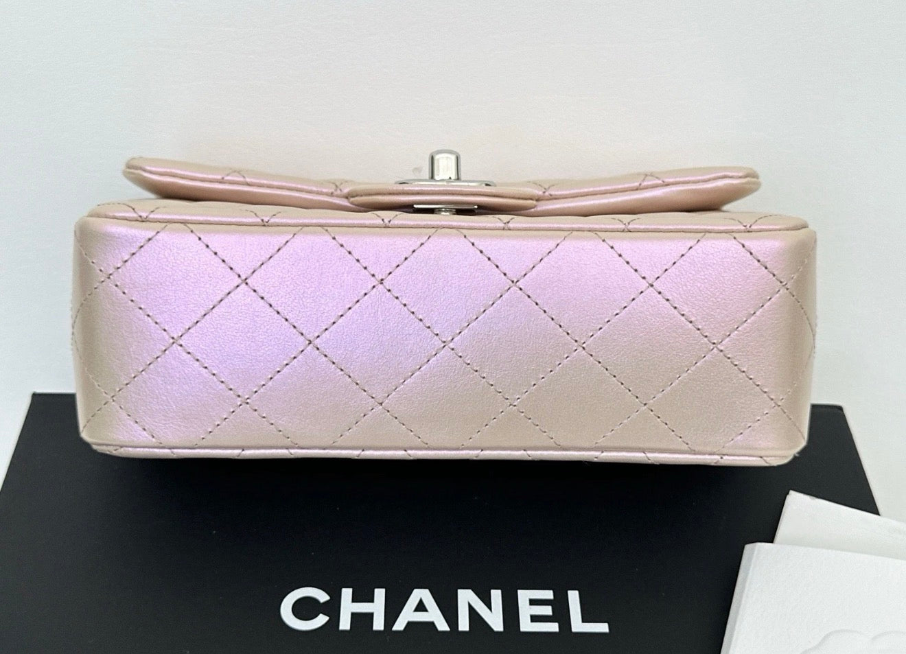 2021K CHANEL IRIDESCENT ROSE PINK MINI CLASSIC FLAP BAG SILVER HW