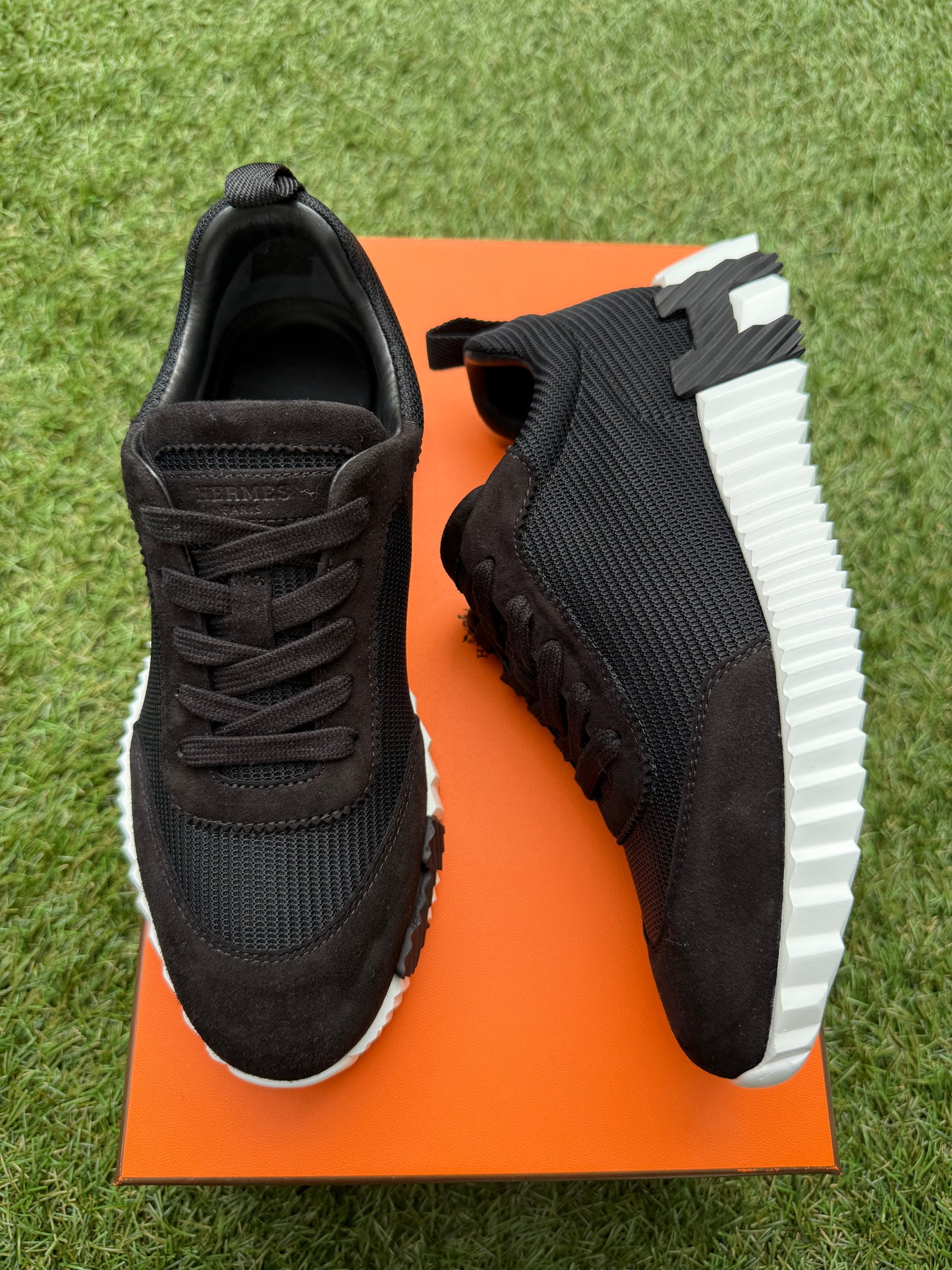HERMES BOUNCING BLACK MESH/ SUEDE WHITE SOLE TRAINERS FASHION SNEAKERS