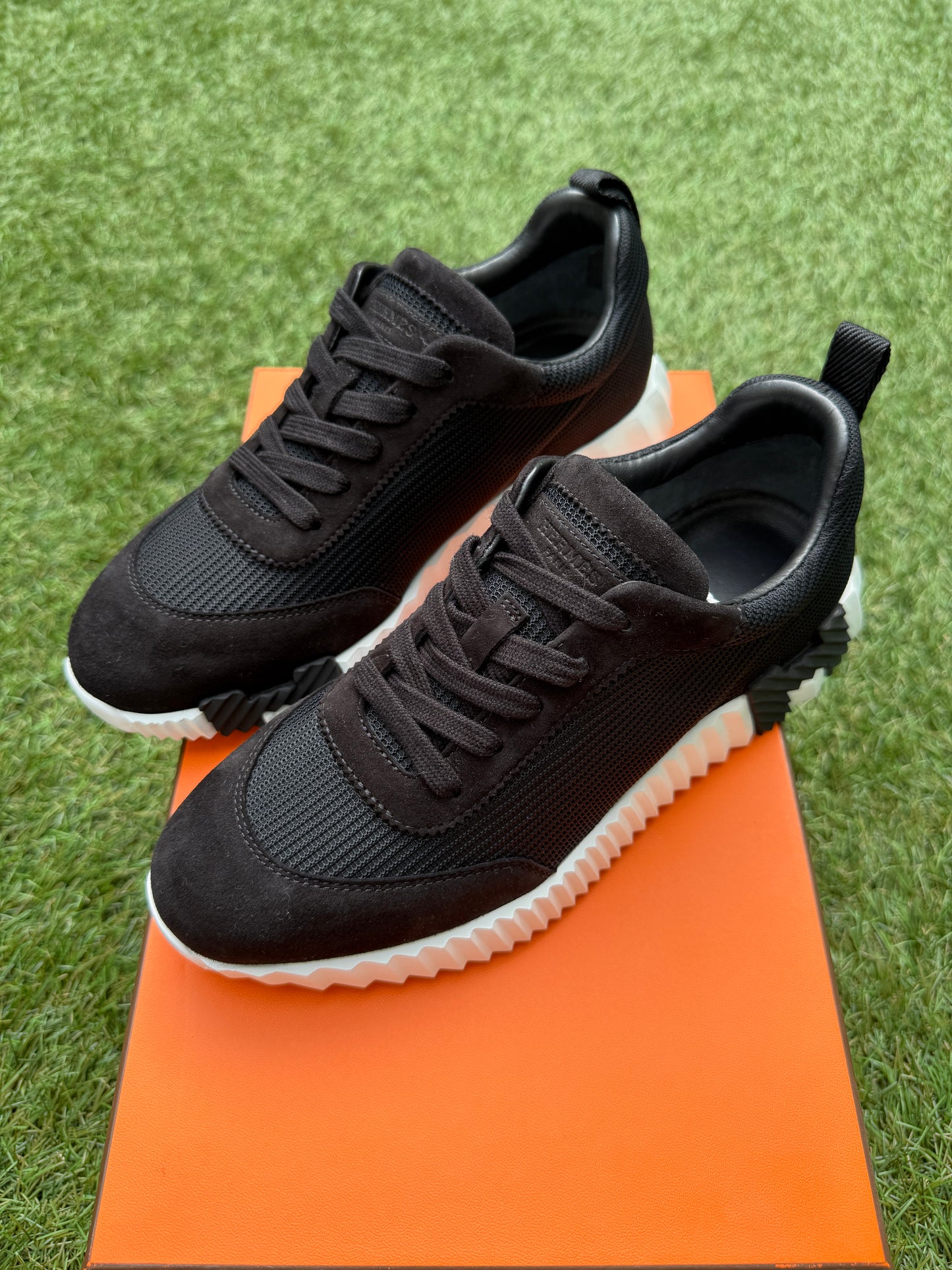 HERMES BOUNCING BLACK MESH/ SUEDE WHITE SOLE TRAINERS FASHION SNEAKERS