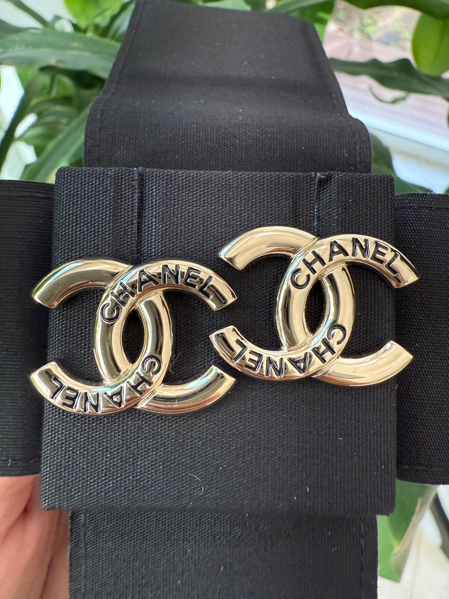 Chanel SS 25 25C CC Logo Gold Tone Dore Metal Script Stud Studded Earrings