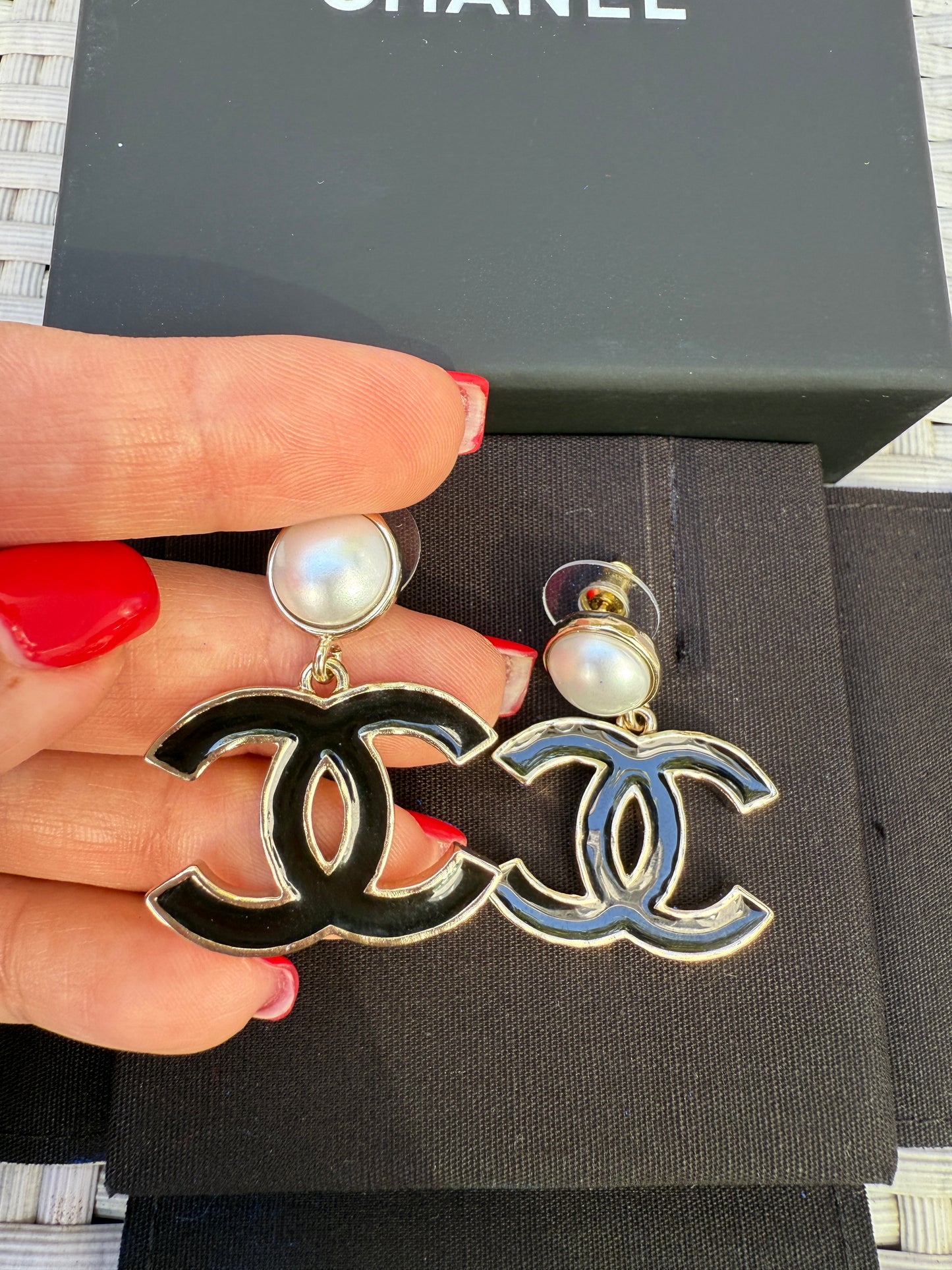 Chanel 25P CC Logo Black Metal Resin Gold Tone Stud White Pearl Pendant Earrings