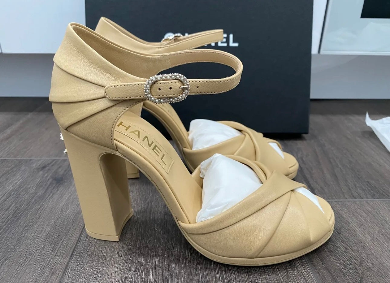 CHANEL BEIGE LEATHER PEARL CC LOGO HEELS SANDALS SHOES