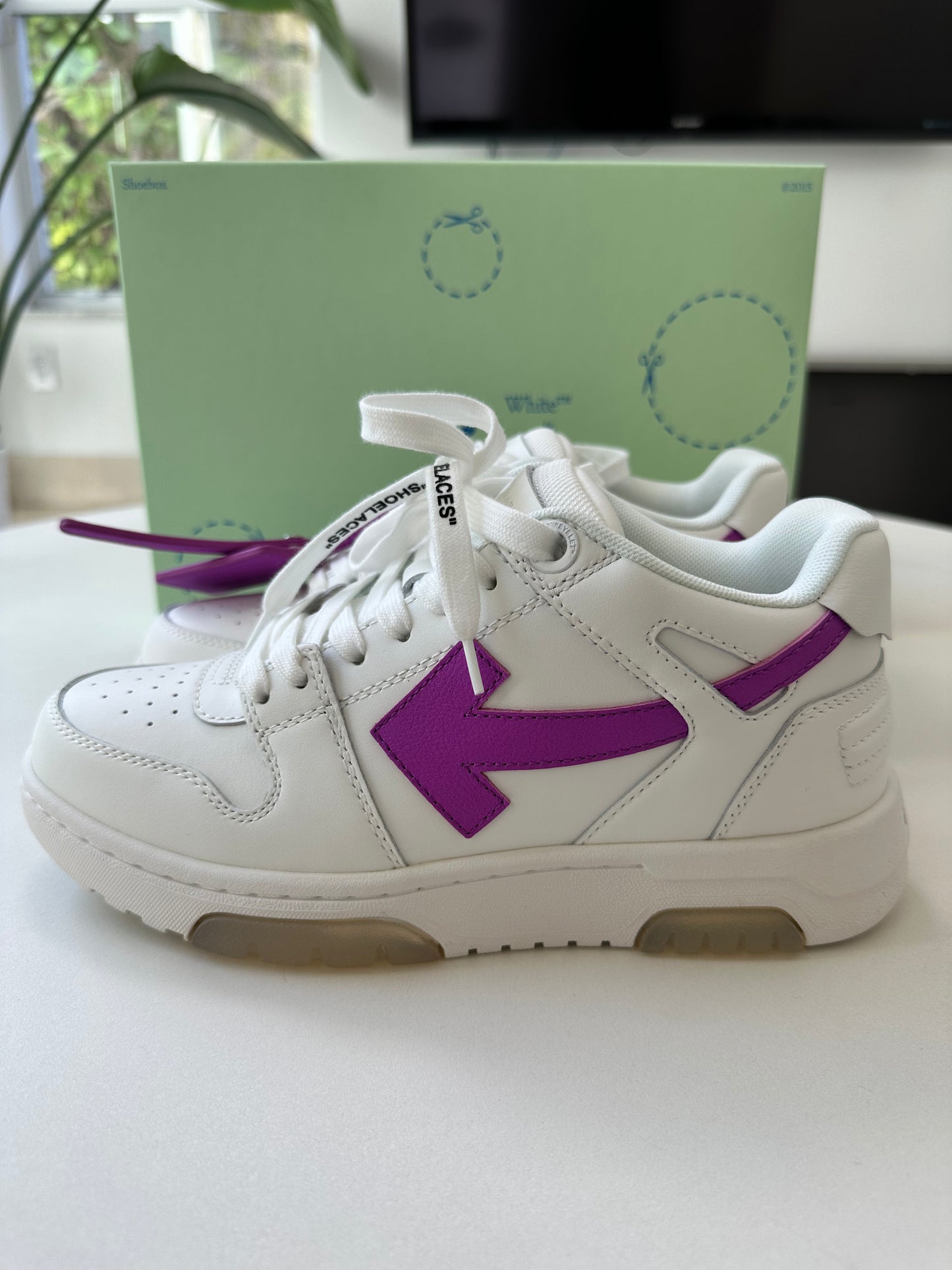 Off-White Out Of Office Arrow Calfskin White Purple Fuchsia Sneakers
