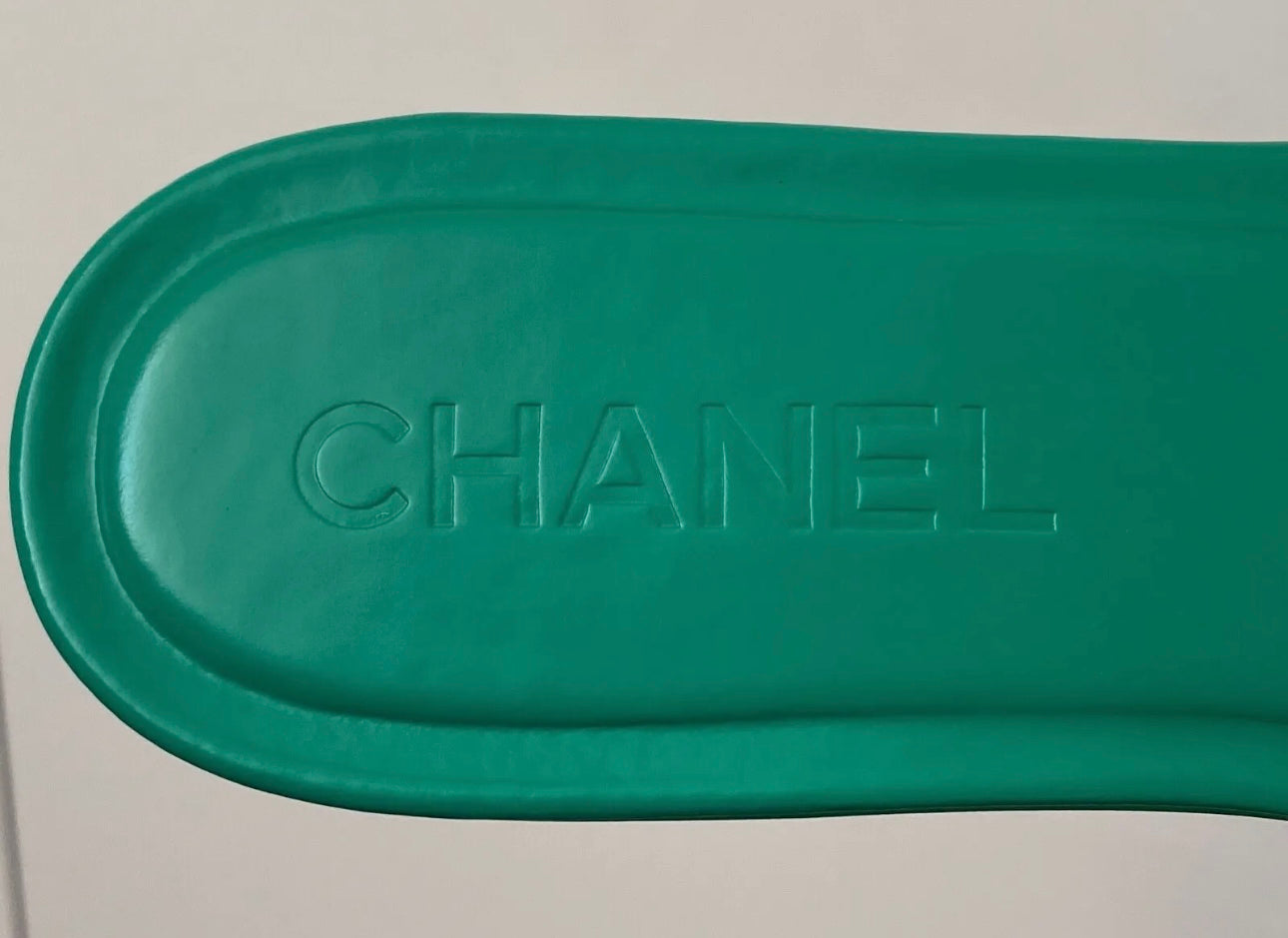 CHANEL CHA NEL LOGO GREEN LEATHER FLAT SHOES SLIDES MULES