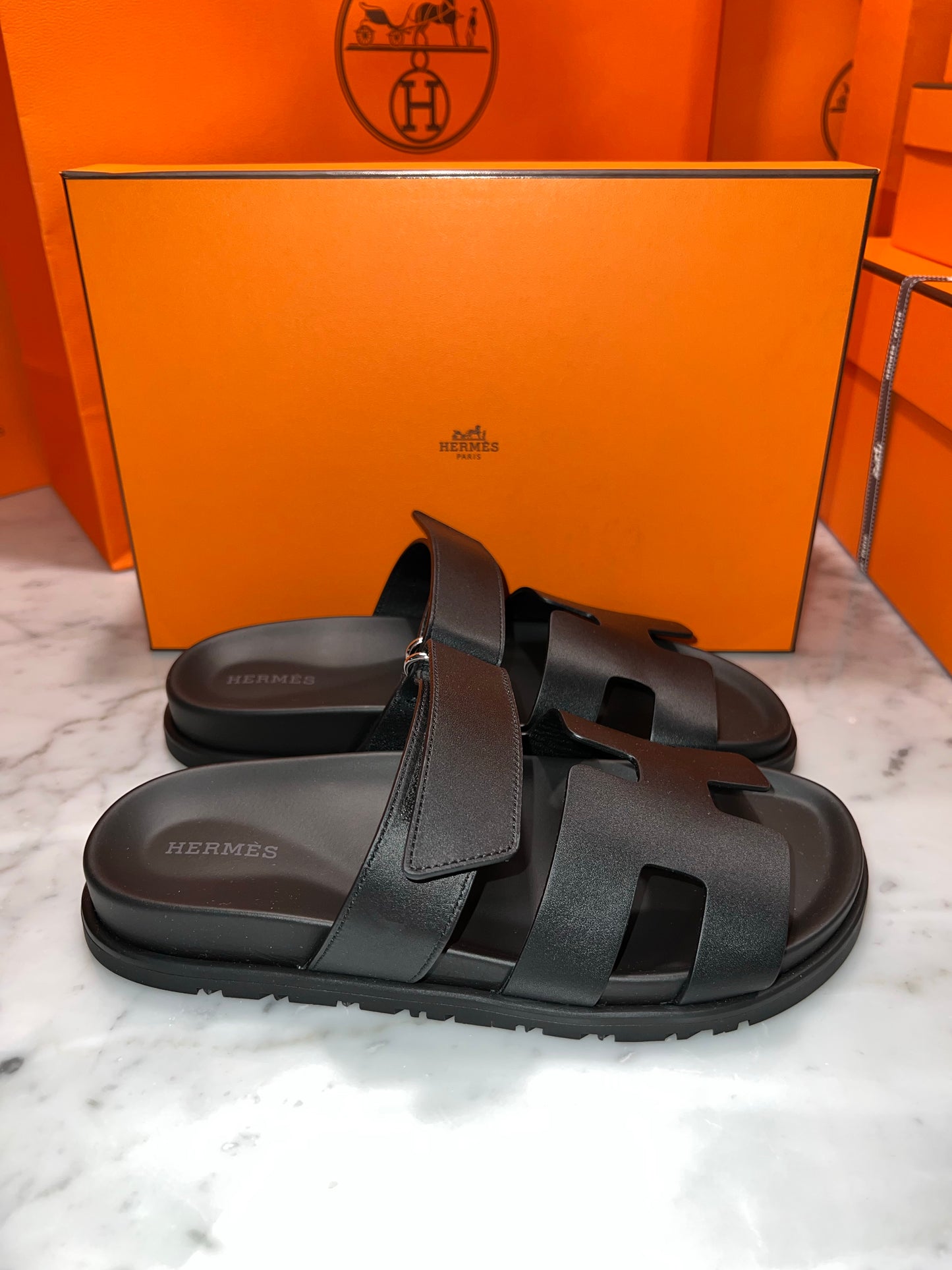 HERMES H CHYPRE BLACK CALFSKIN LEATHER SANDALS SHOES FLAT SLIDES