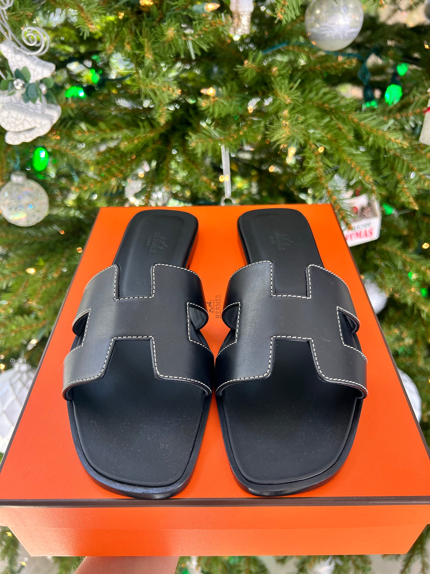 HERMES H ORAN BLACK LEATHER SANDAL MULE FLIP FLOPS SHOES FLAT SLIDES